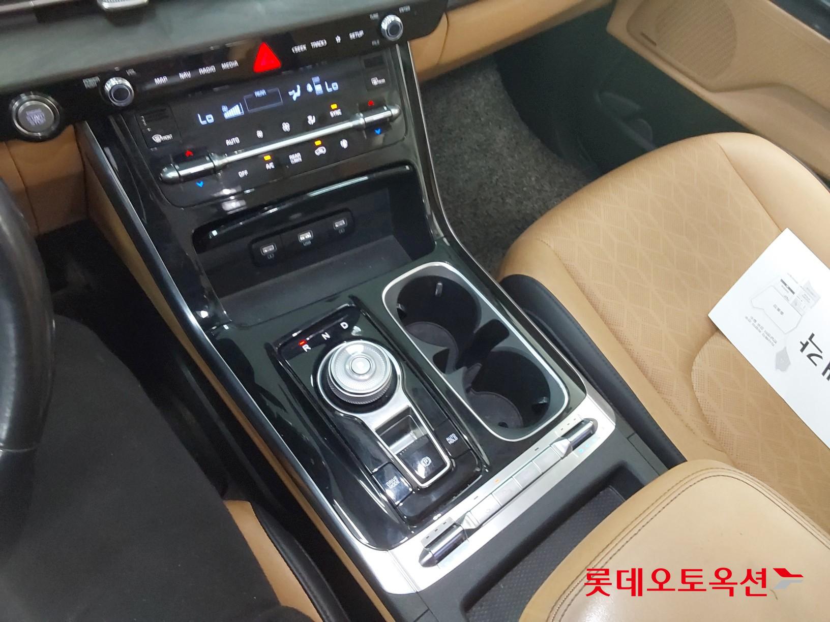 Kia Carnival id 3466786 из Кореи 33