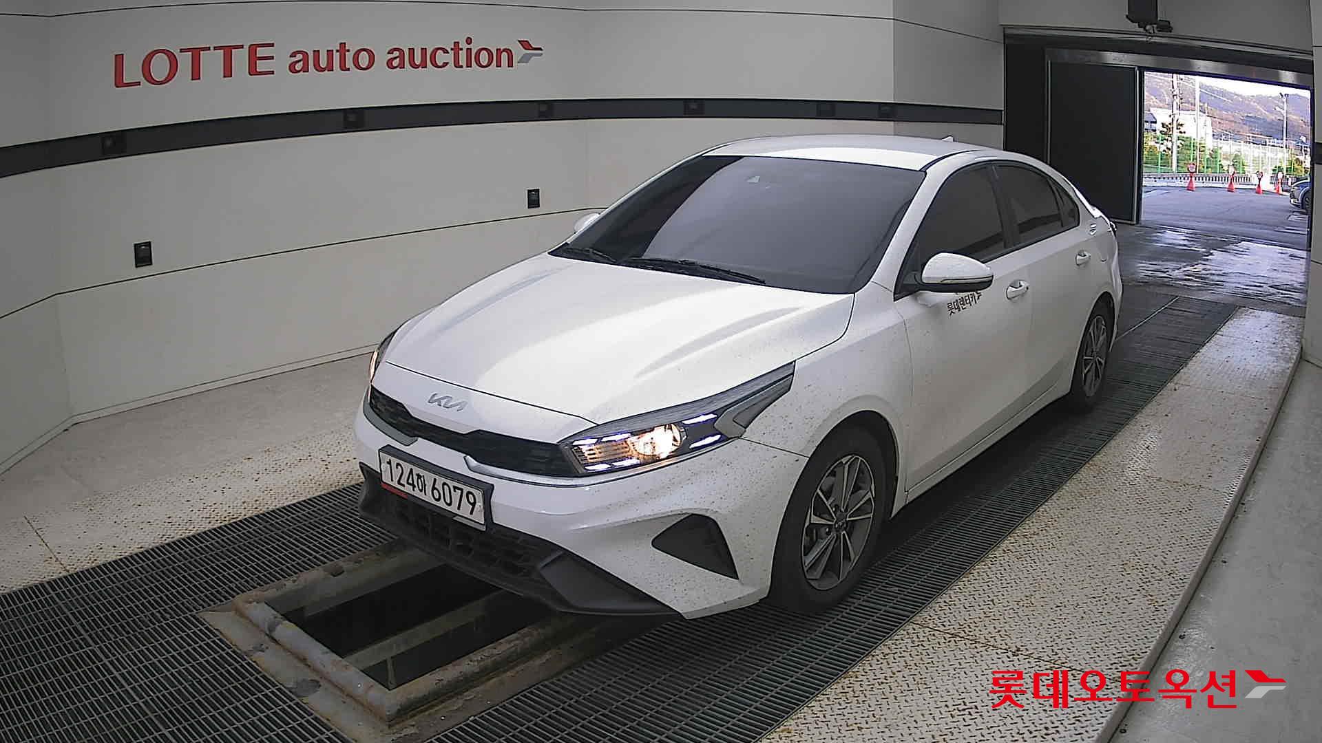 Kia K3 id 3461953 из Кореи 14