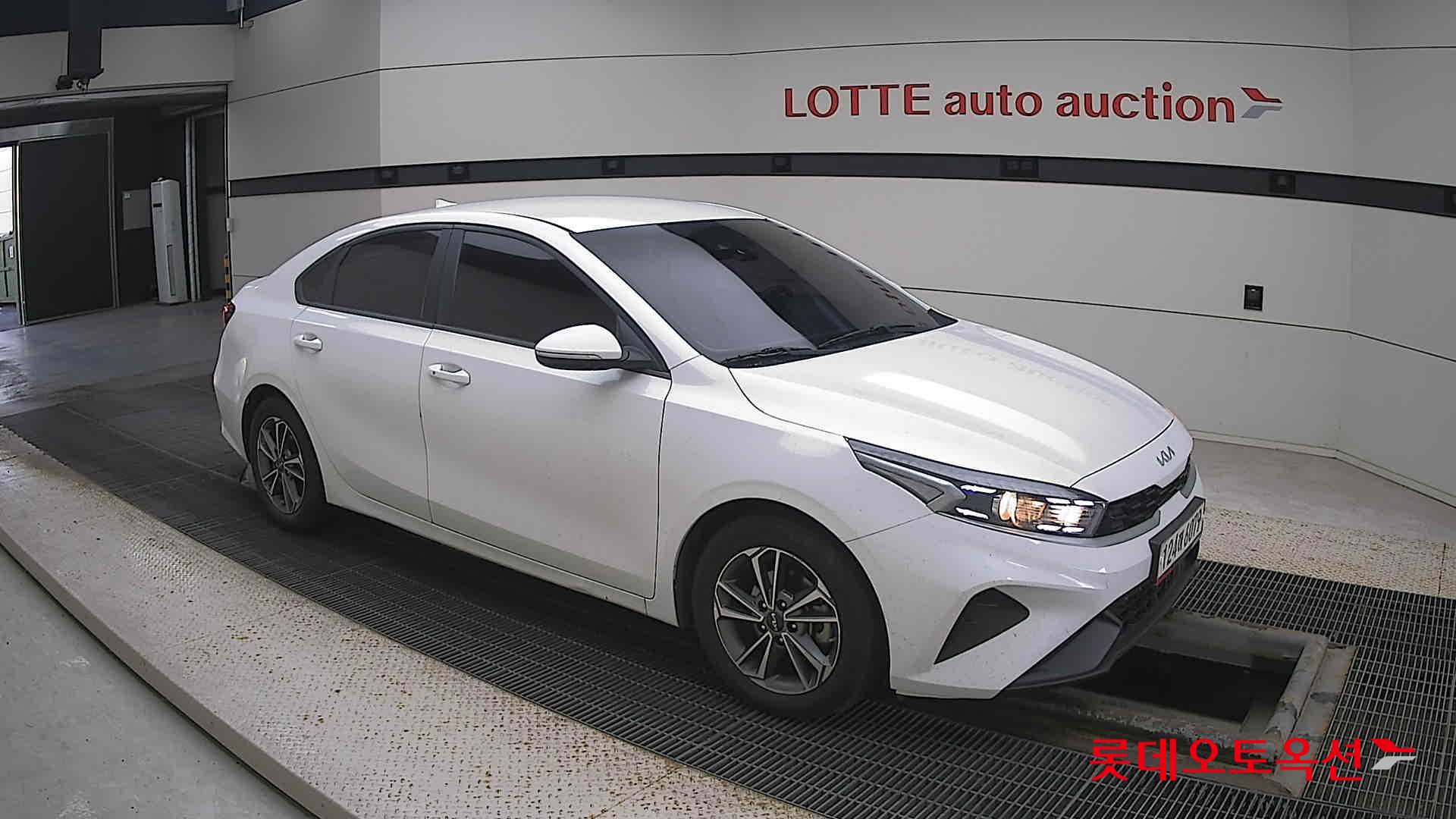 Kia K3 id 3461953 из Кореи 16