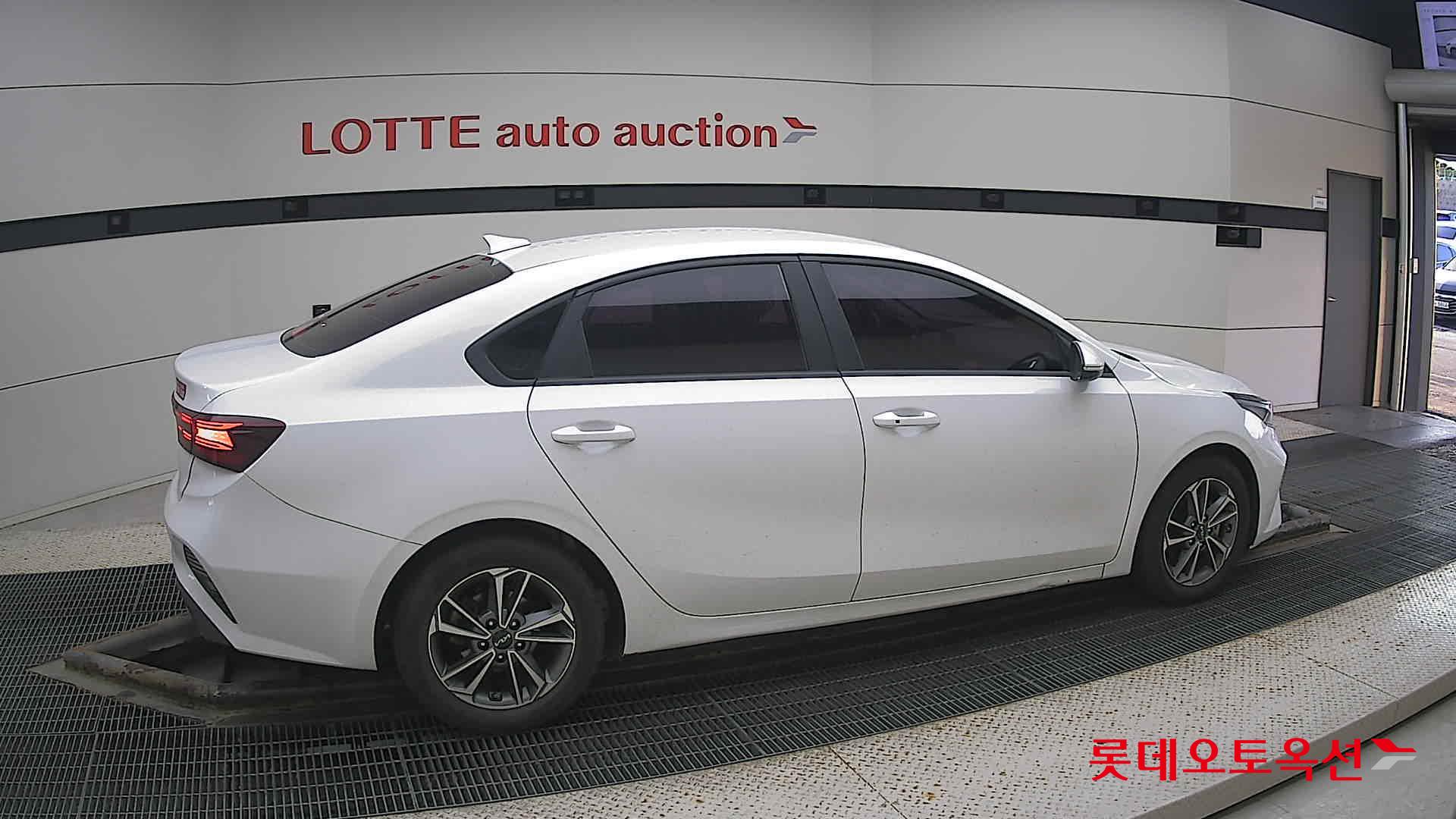 Kia K3 id 3461953 из Кореи 18