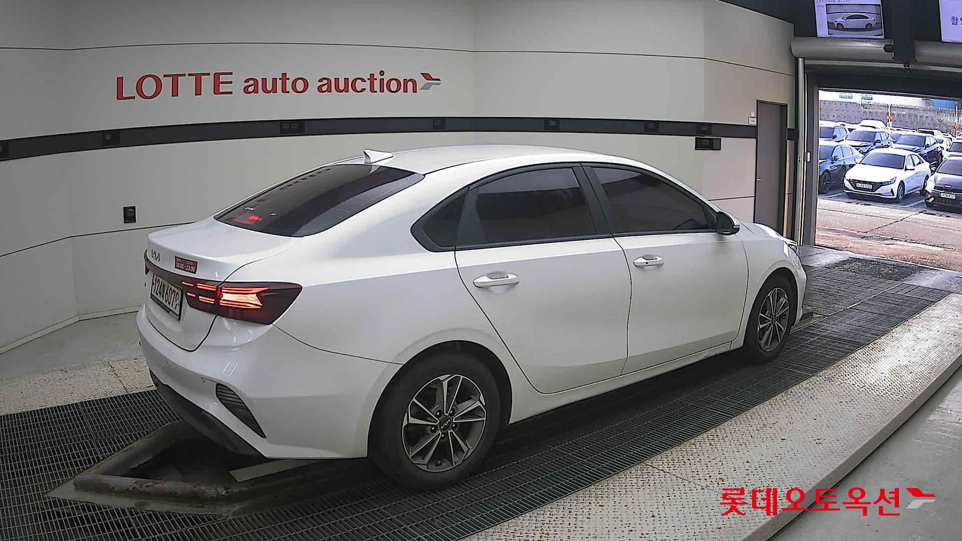 Kia K3 id 3461953 из Кореи 19