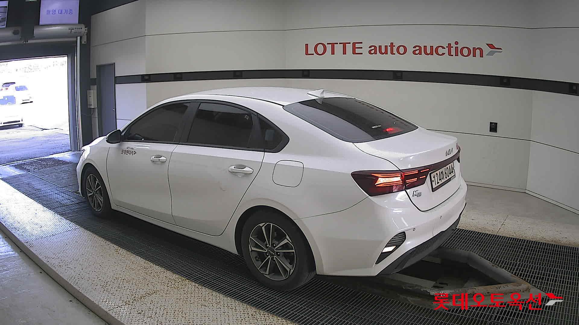 Kia K3 id 3461978 из Кореи 10