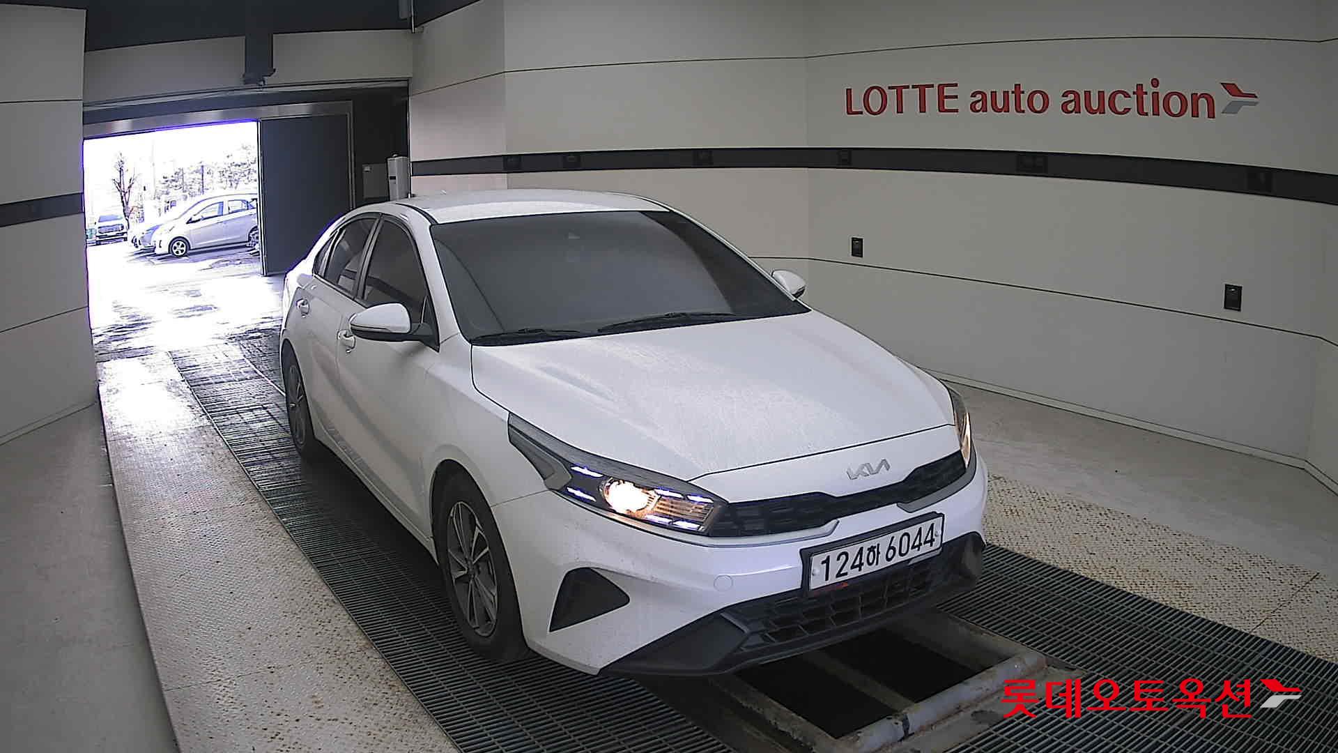 Kia K3 id 3461978 из Кореи 15