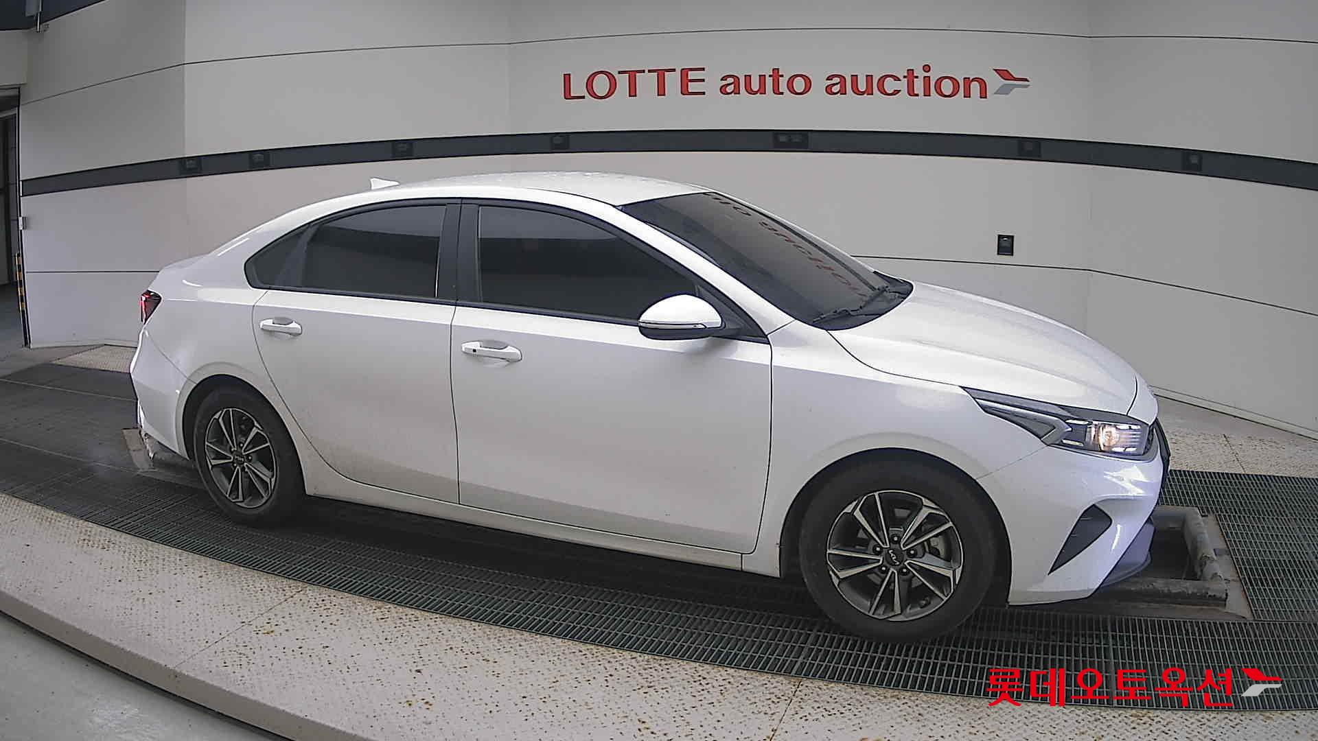 Kia K3 id 3461978 из Кореи 17