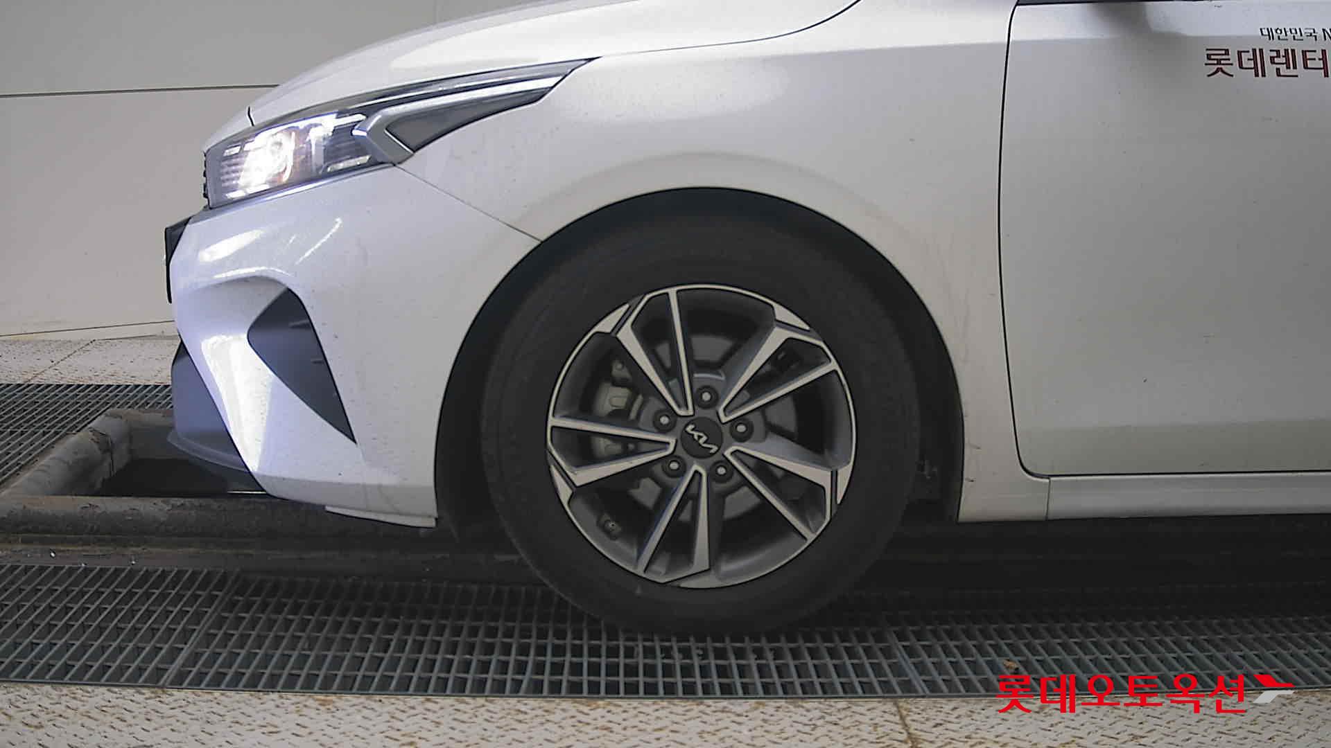 Kia K3 id 3461978 из Кореи 21