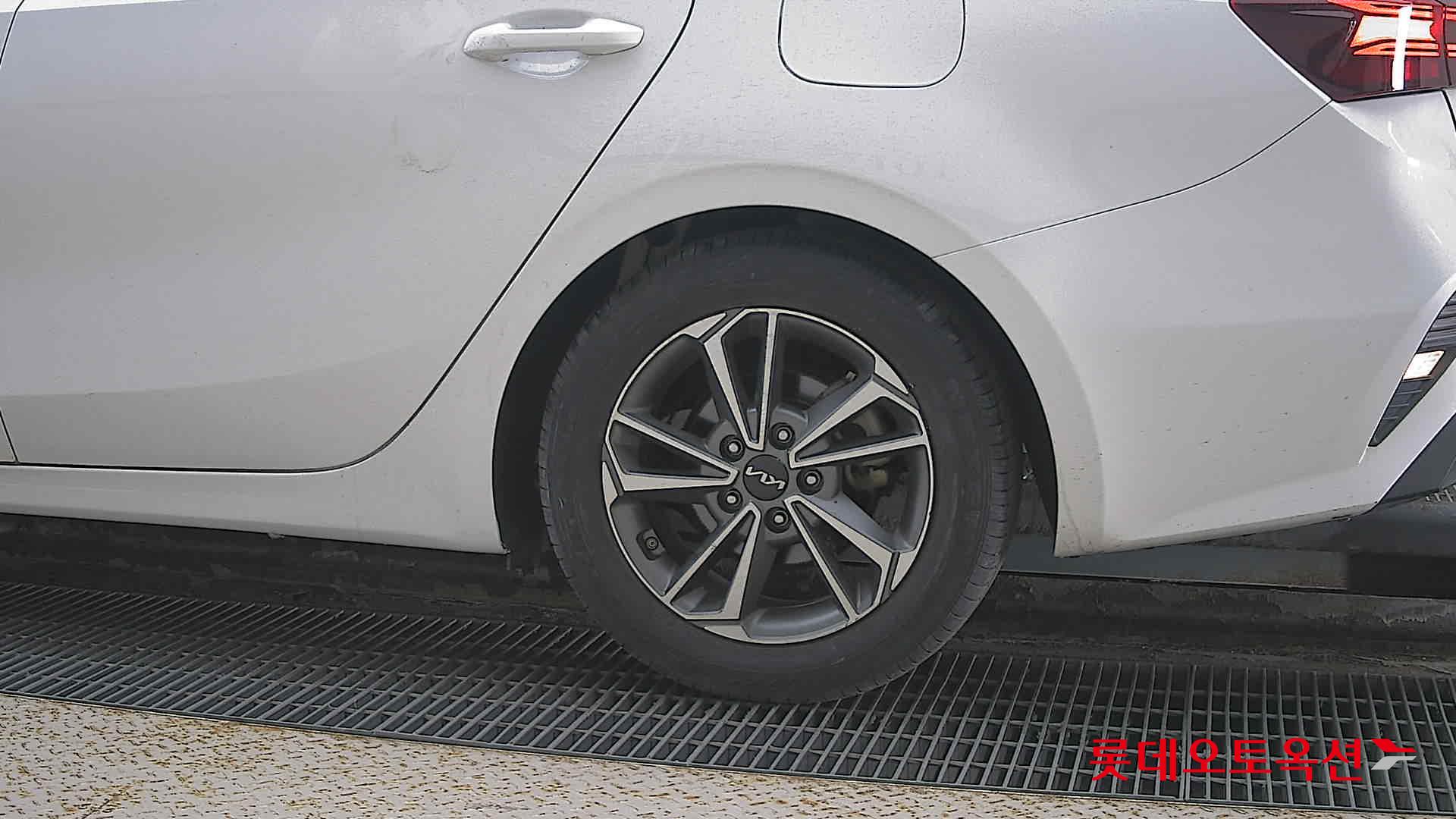 Kia K3 id 3461978 из Кореи 22