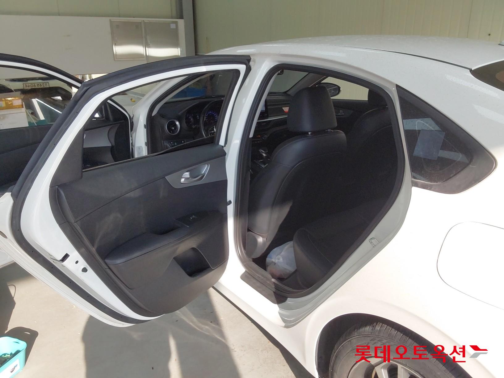 Kia K3 id 3461978 из Кореи 36