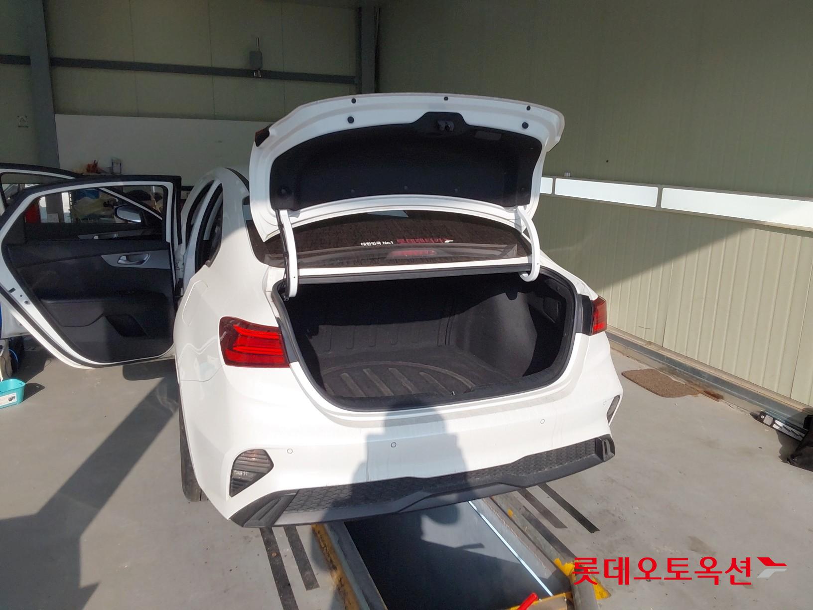 Kia K3 id 3461978 из Кореи 37