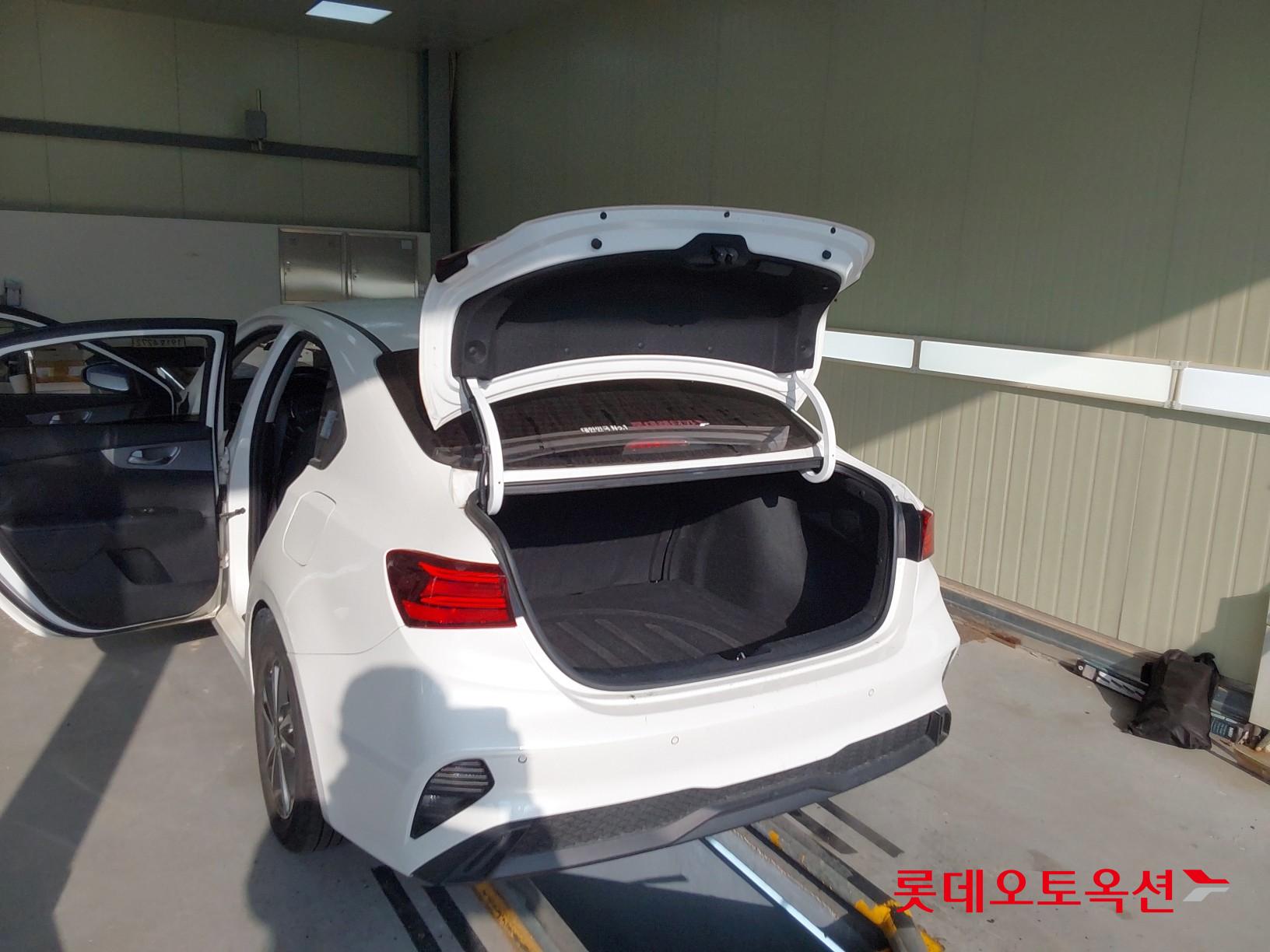 Kia K3 id 3461976 из Кореи 37