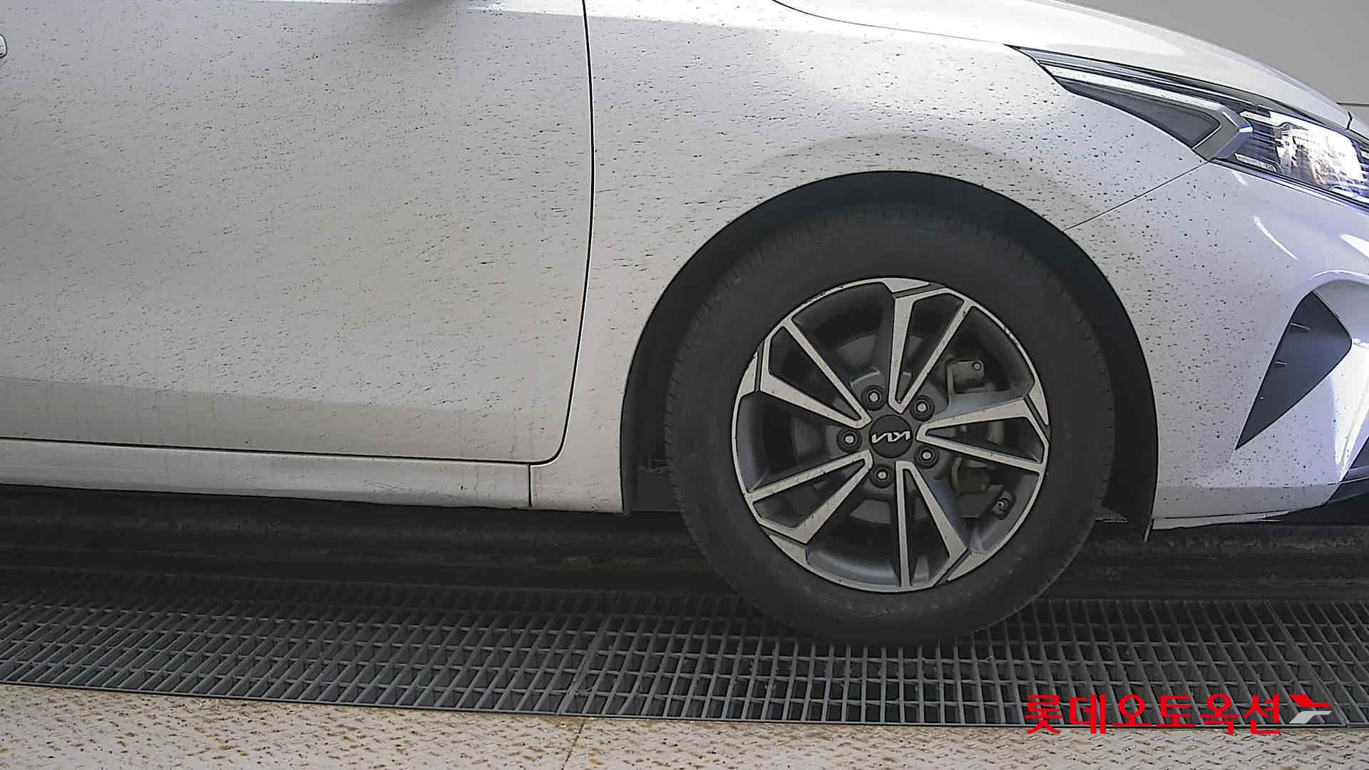 Kia K3 id 3461942 из Кореи 23