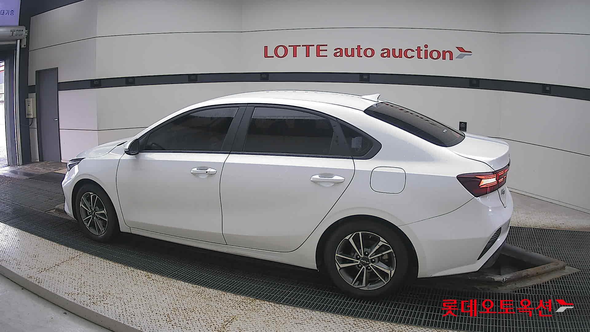 Kia K3 id 3471533 из Кореи 11