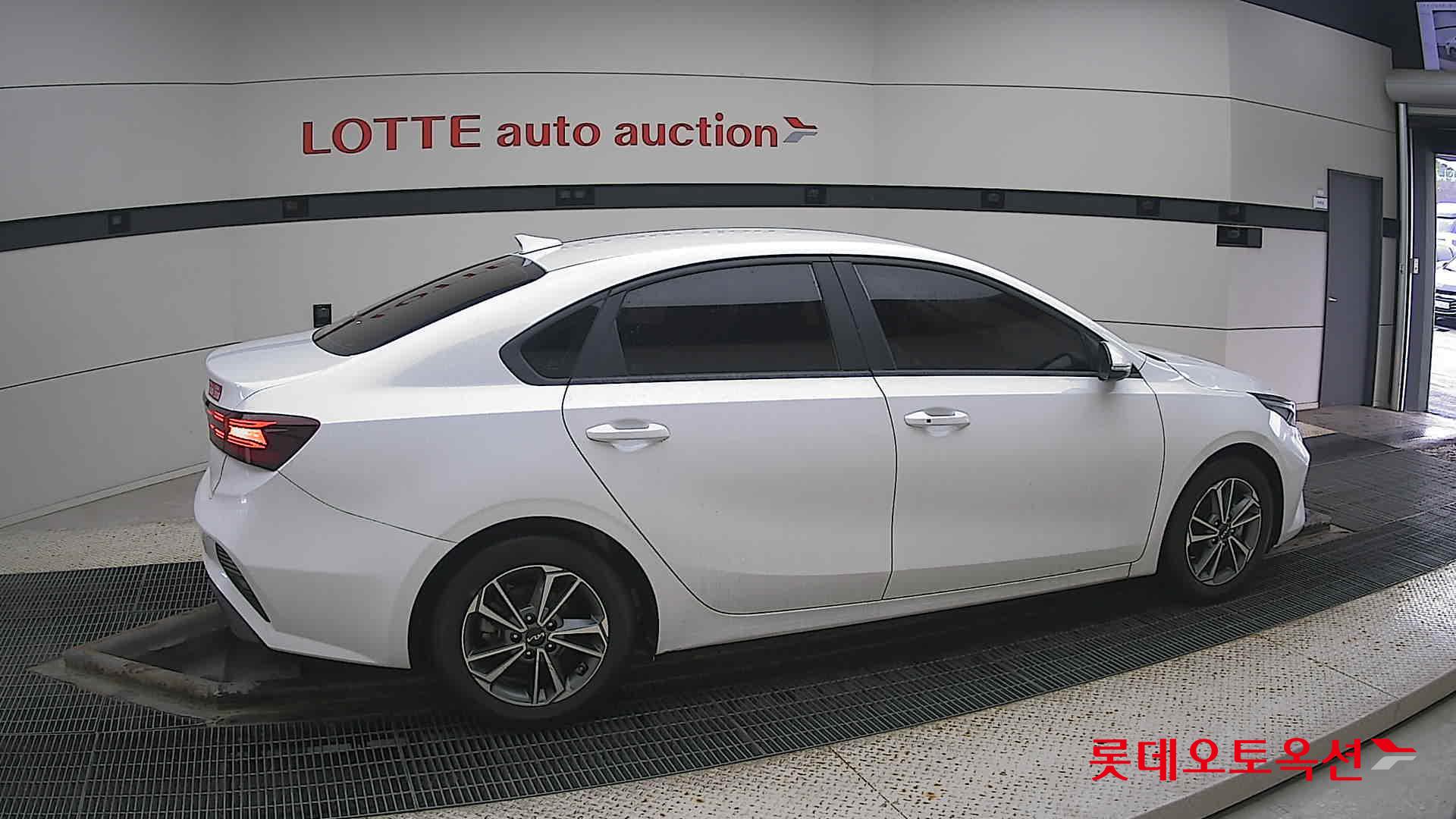 Kia K3 id 3471533 из Кореи 18