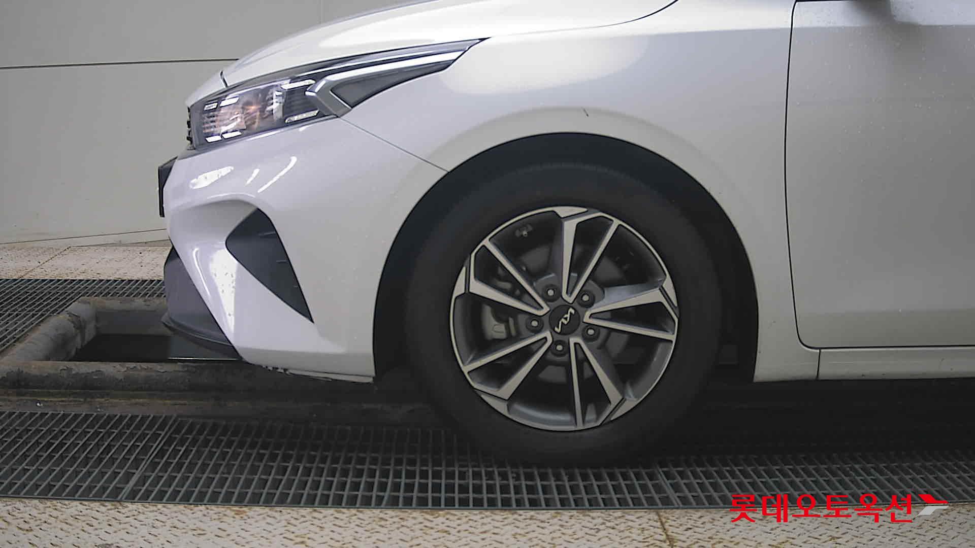 Kia K3 id 3471533 из Кореи 21