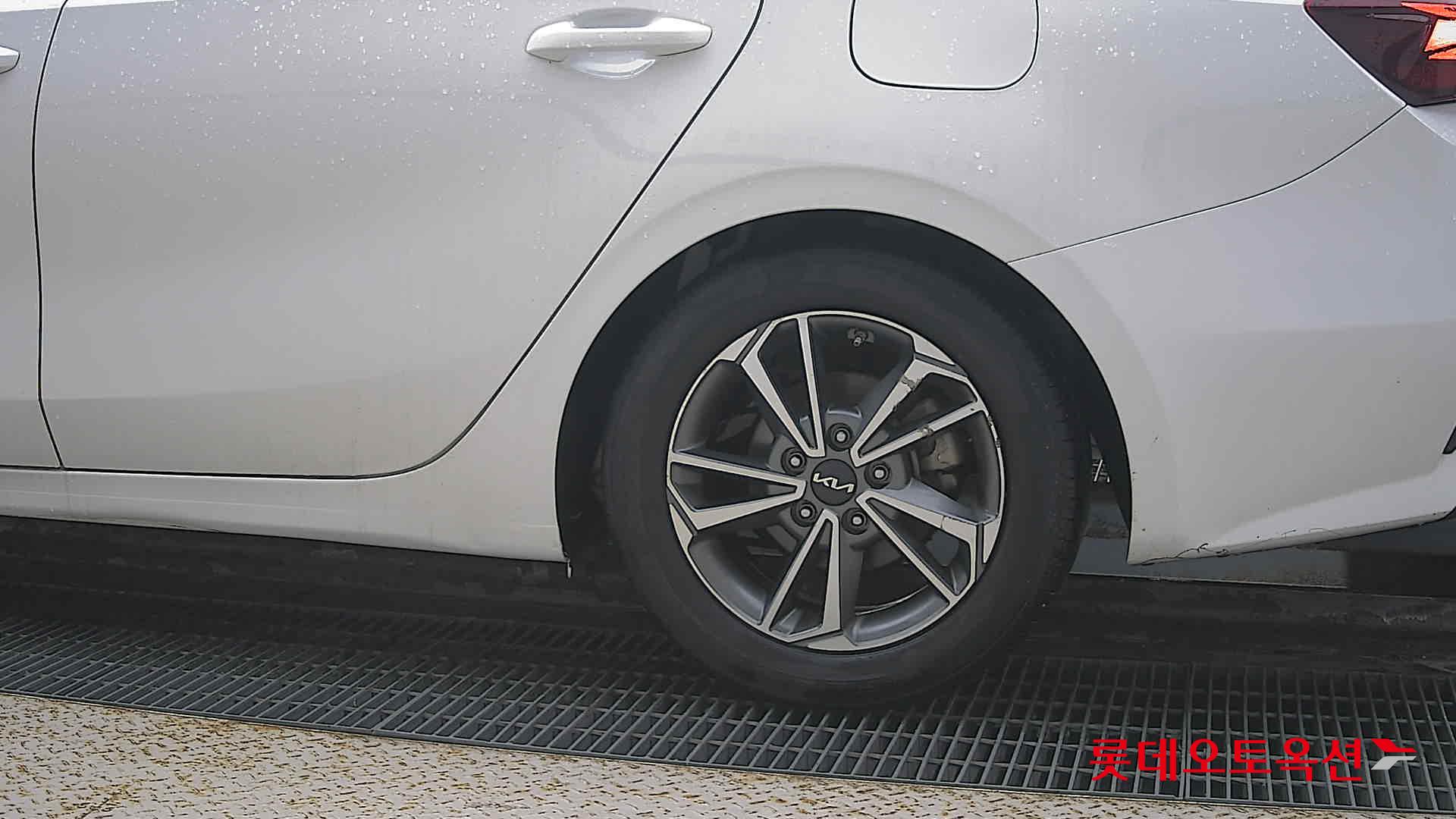 Kia K3 id 3471533 из Кореи 22