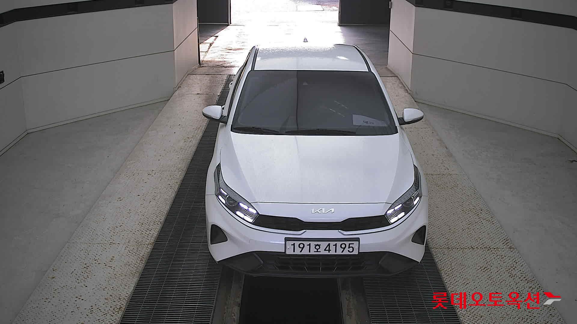 Kia K3 id 3466832 из Кореи 8