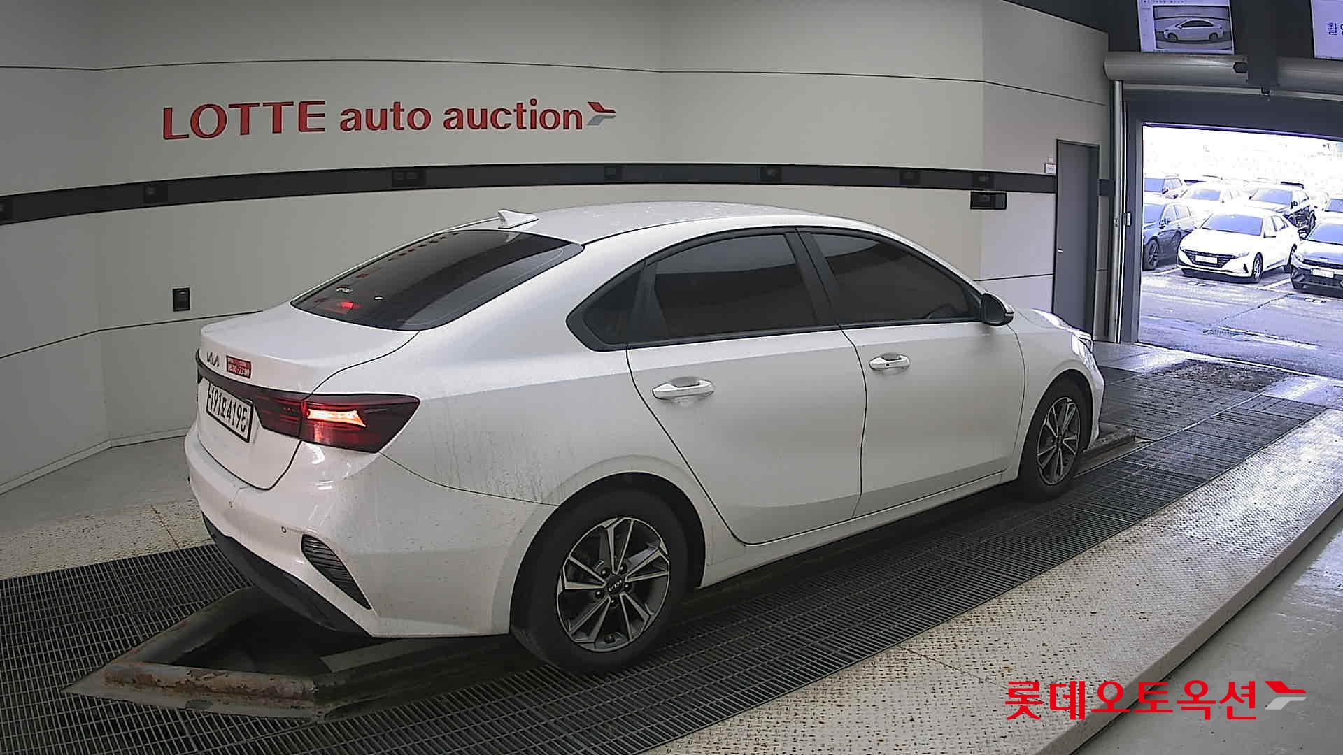 Kia K3 id 3466832 из Кореи 19