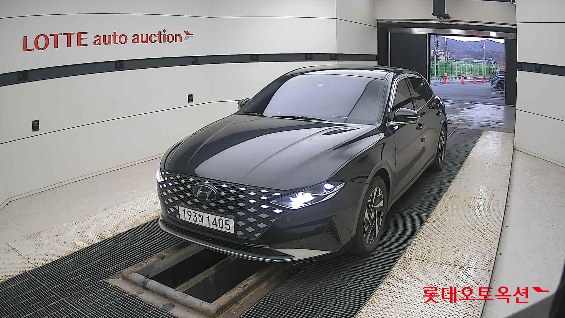 Hyundai Grandeur Hybrid 2022 Midnight Black Pearl из Кореи