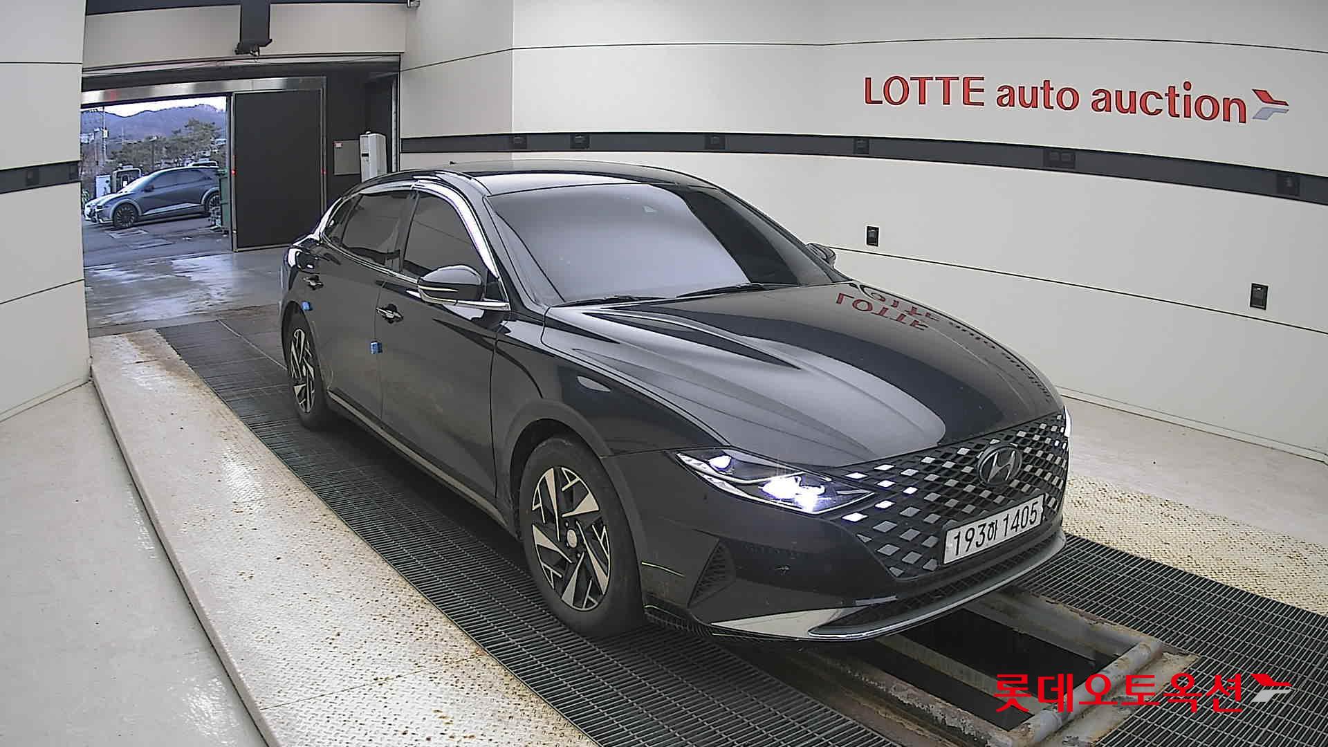 Hyundai Grandeur Hybrid 2022 Midnight Black Pearl из Кореи, фото 2