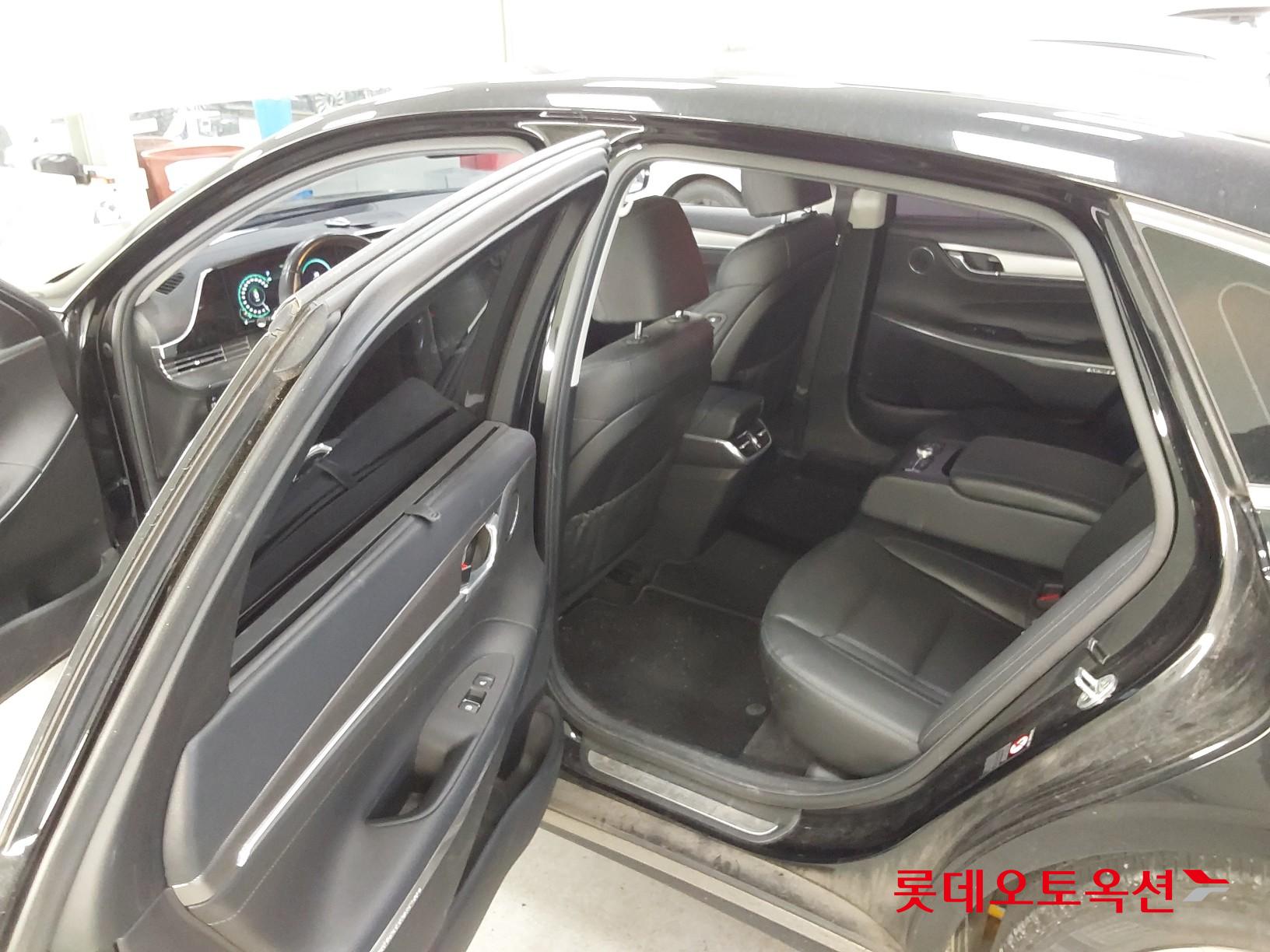 Hyundai Grandeur Hybrid id 3461904 из Кореи 36