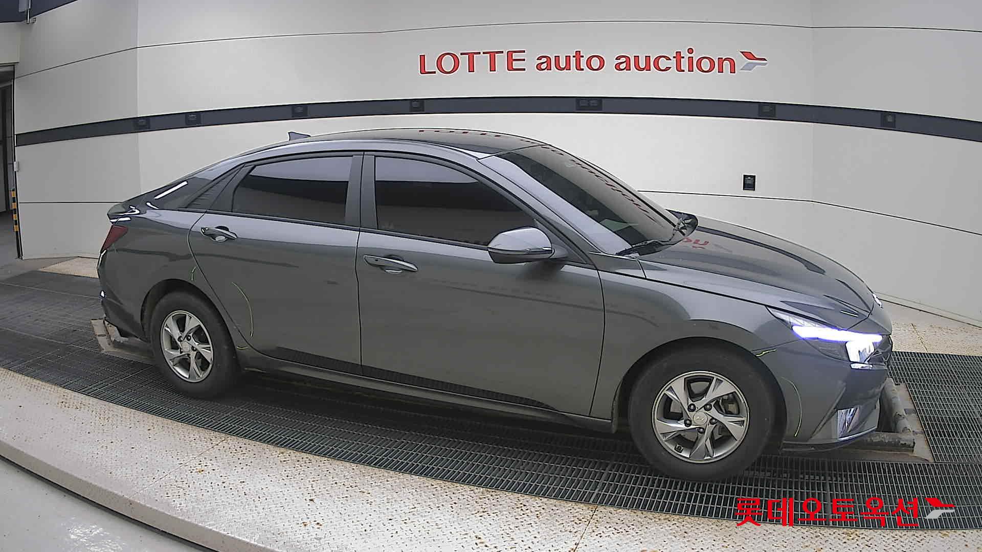 Hyundai Avante id 3461913 из Кореи 17