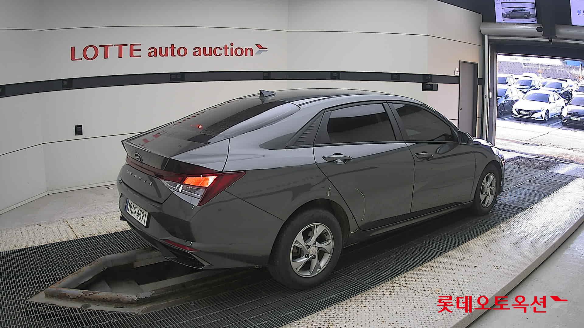 Hyundai Avante id 3461913 из Кореи 19