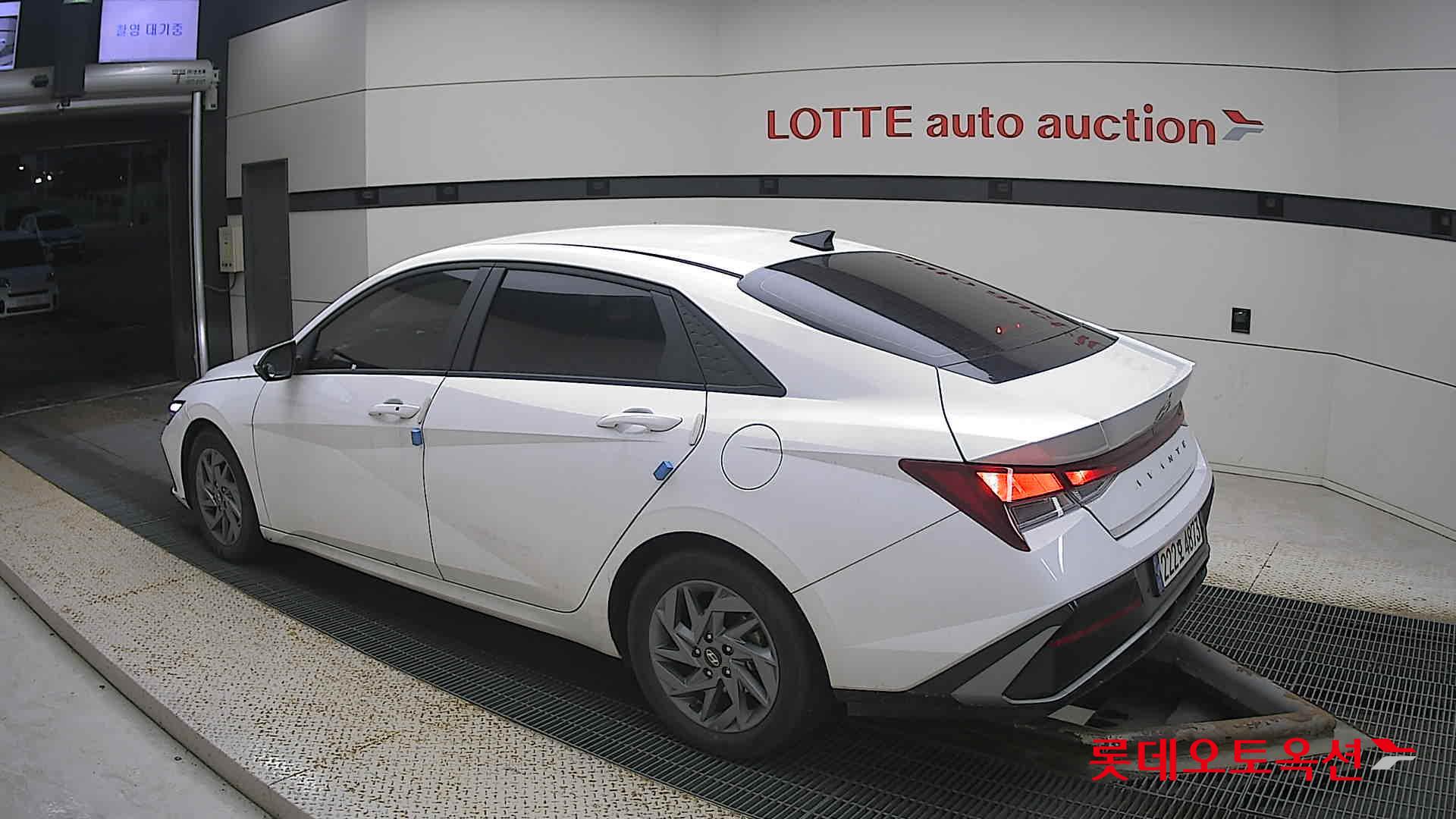 Hyundai Avante id 3466821 из Кореи 10