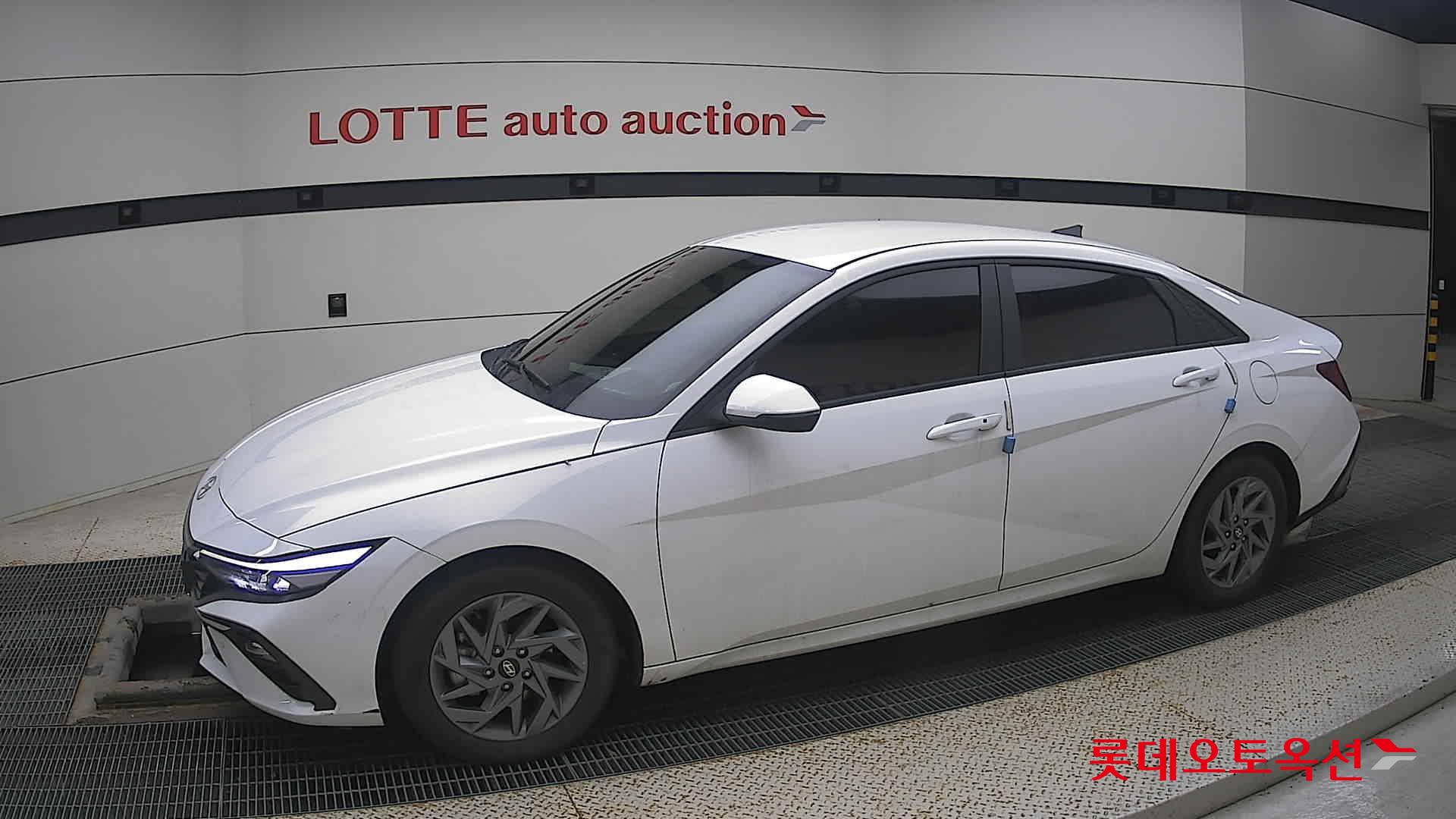 Hyundai Avante id 3466821 из Кореи 12