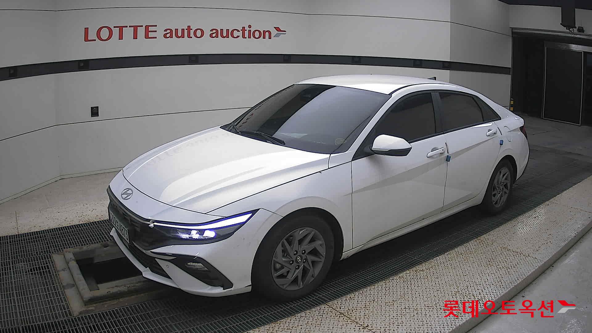 Hyundai Avante id 3466821 из Кореи 13