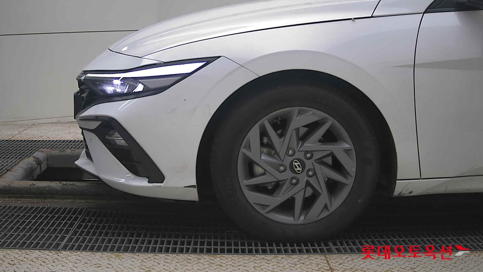 Hyundai Avante id 3466821 из Кореи 21