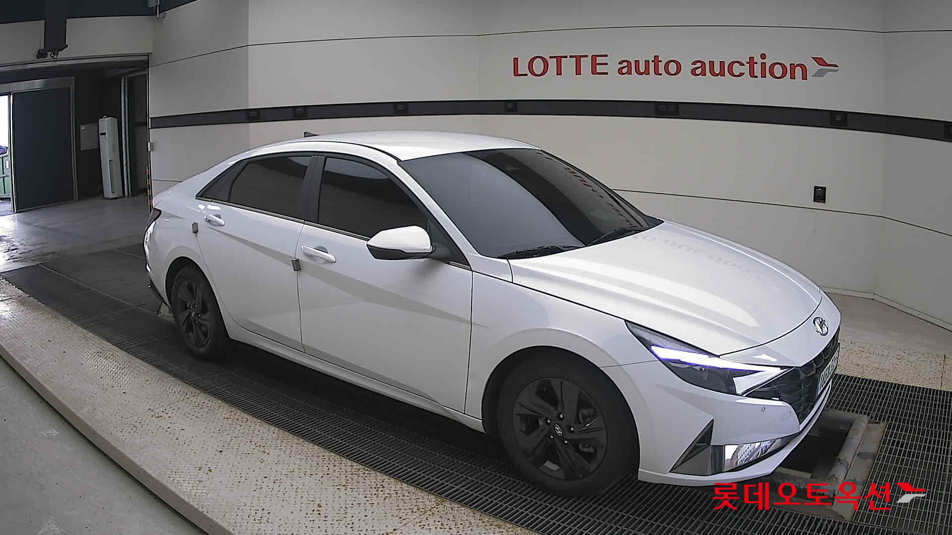 Hyundai Avante id 3466843 из Кореи 16