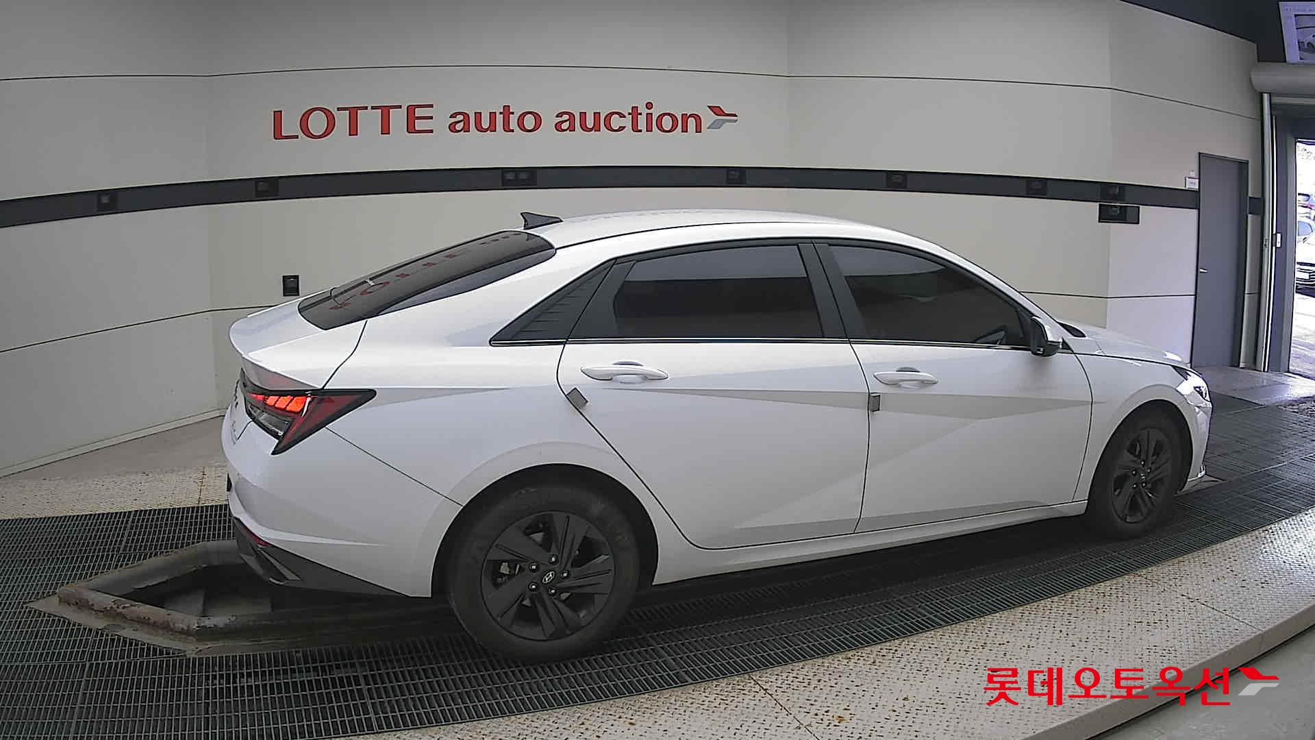 Hyundai Avante id 3466843 из Кореи 18