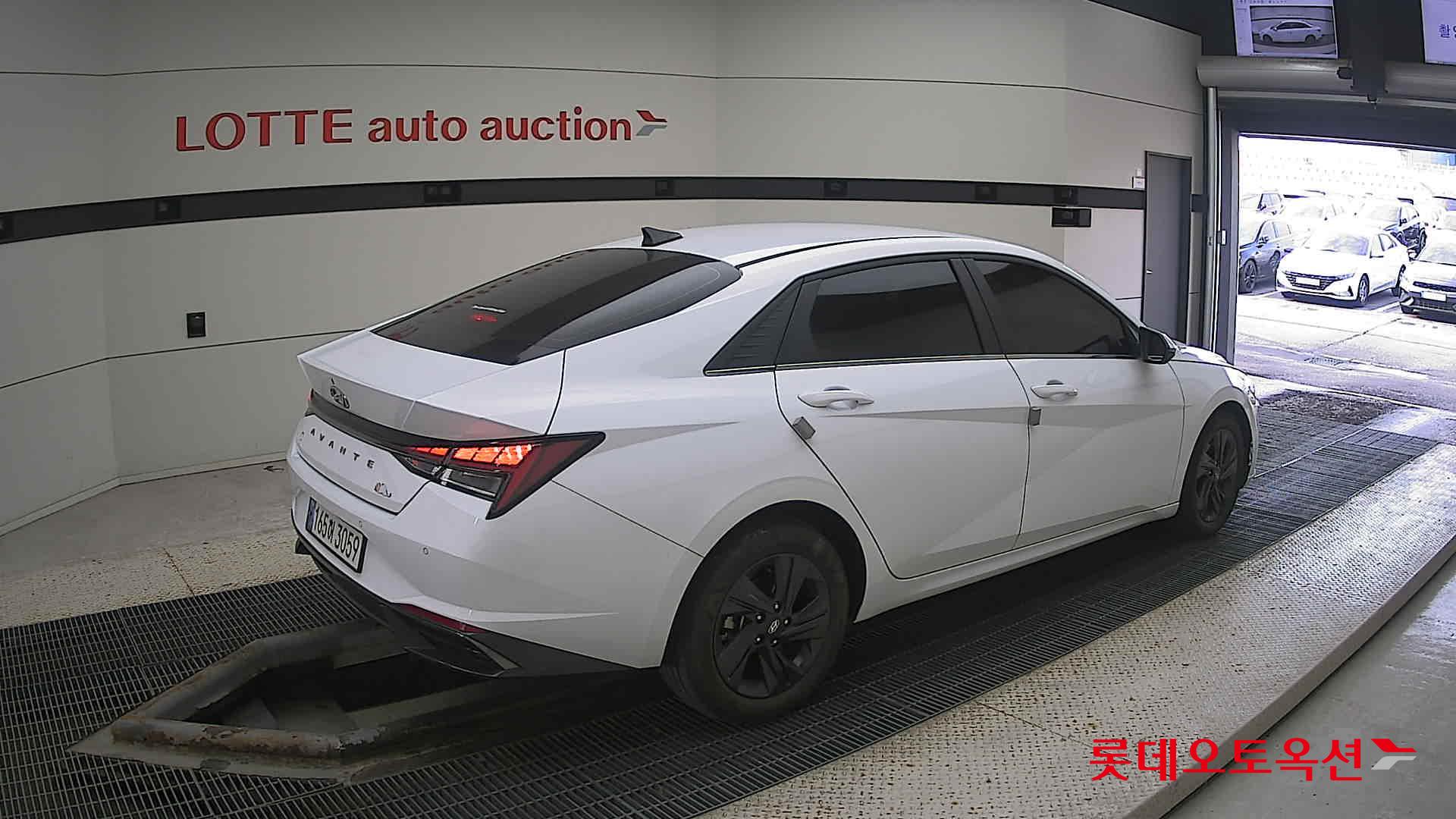 Hyundai Avante id 3466843 из Кореи 19