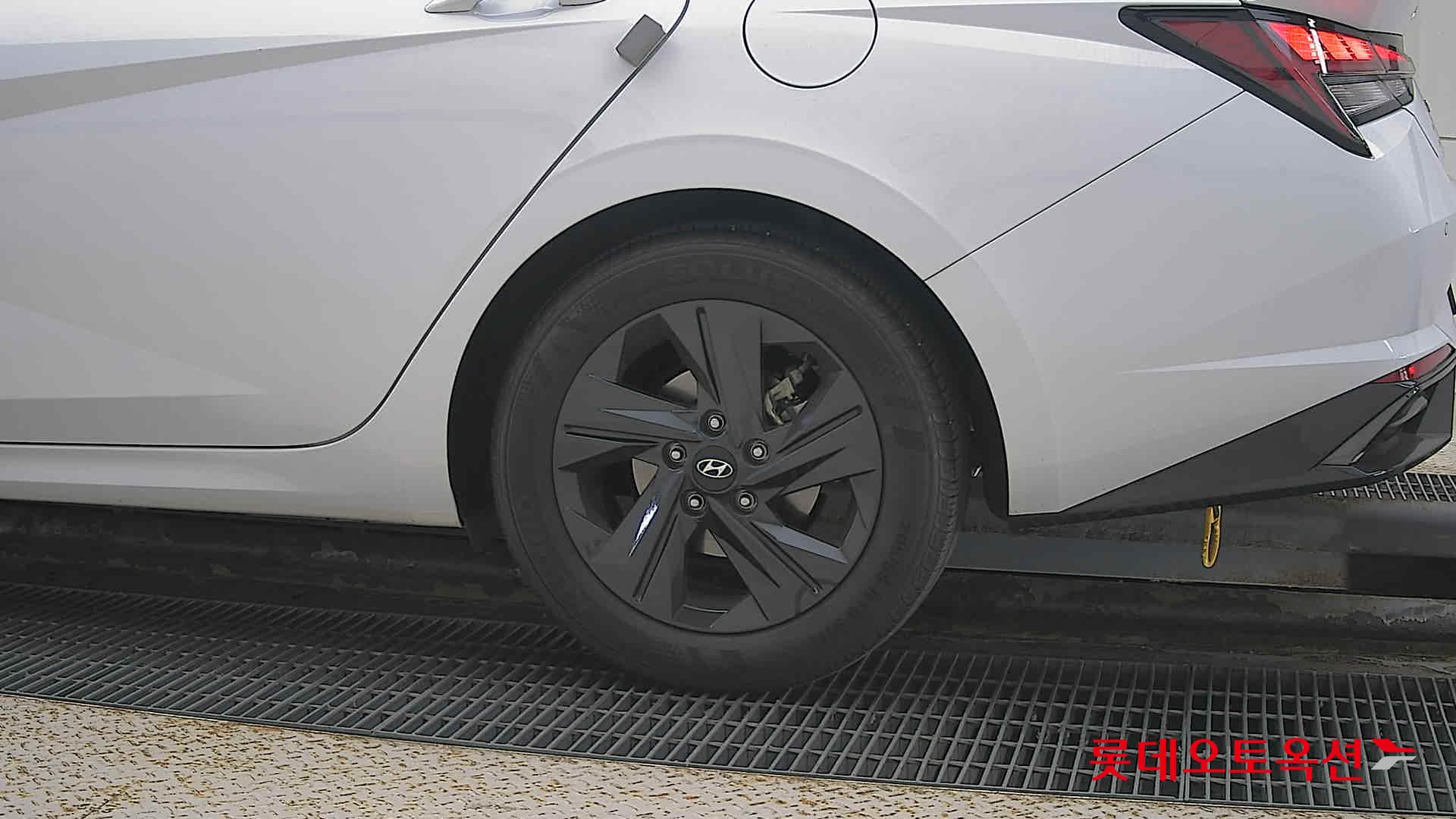 Hyundai Avante id 3466843 из Кореи 22