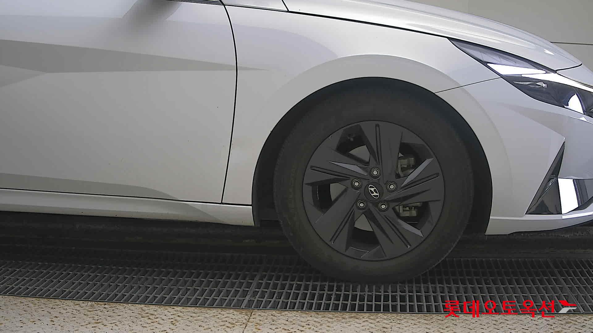 Hyundai Avante id 3466843 из Кореи 23