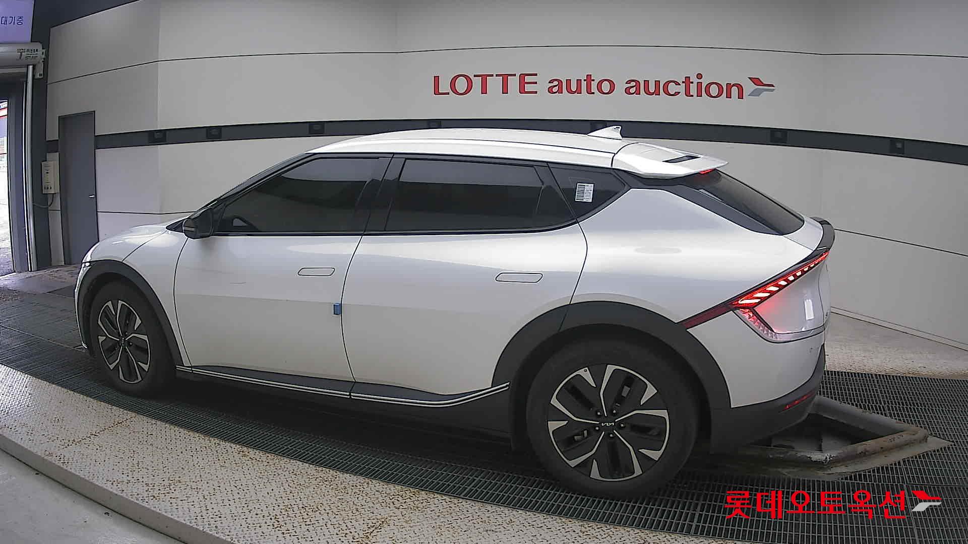 Kia EV6 id 3466787 из Кореи 11