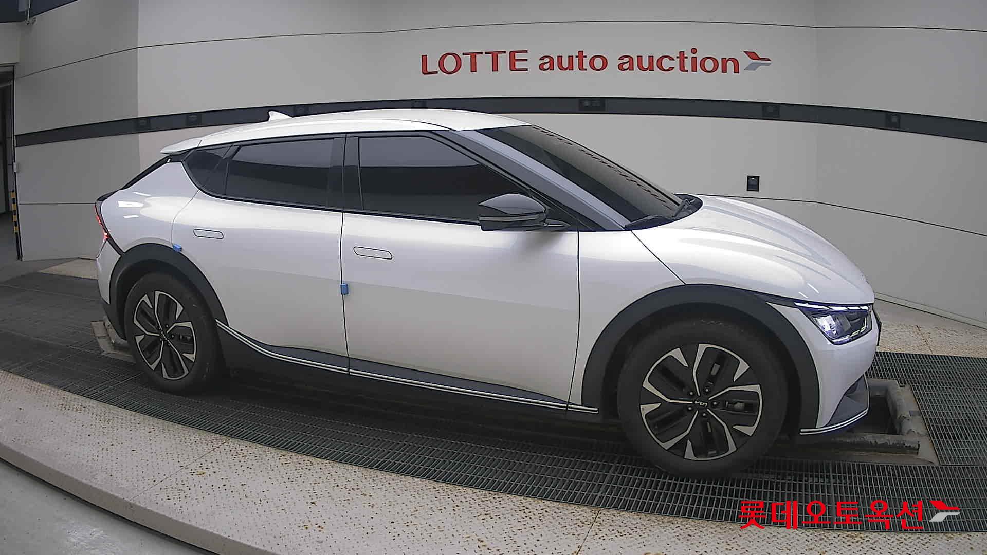 Kia EV6 id 3466787 из Кореи 17