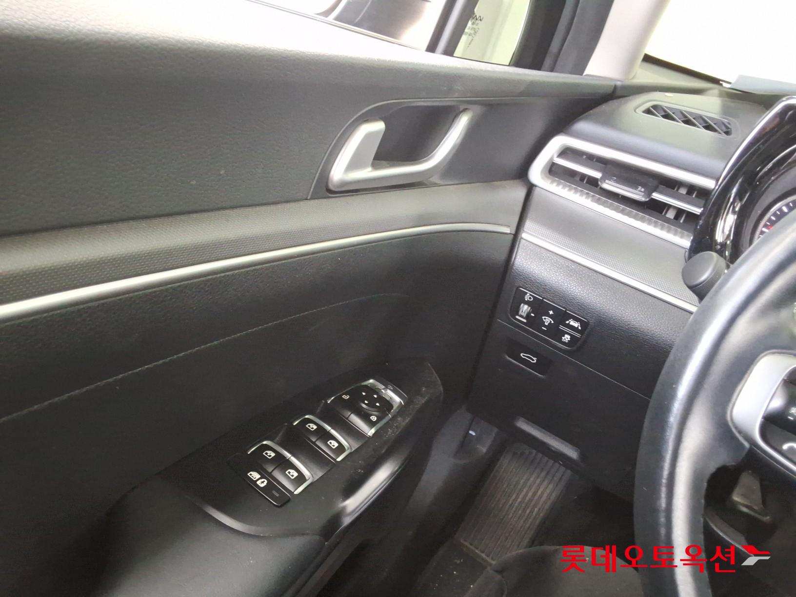 Kia K5 id 3476475 из Кореи 28