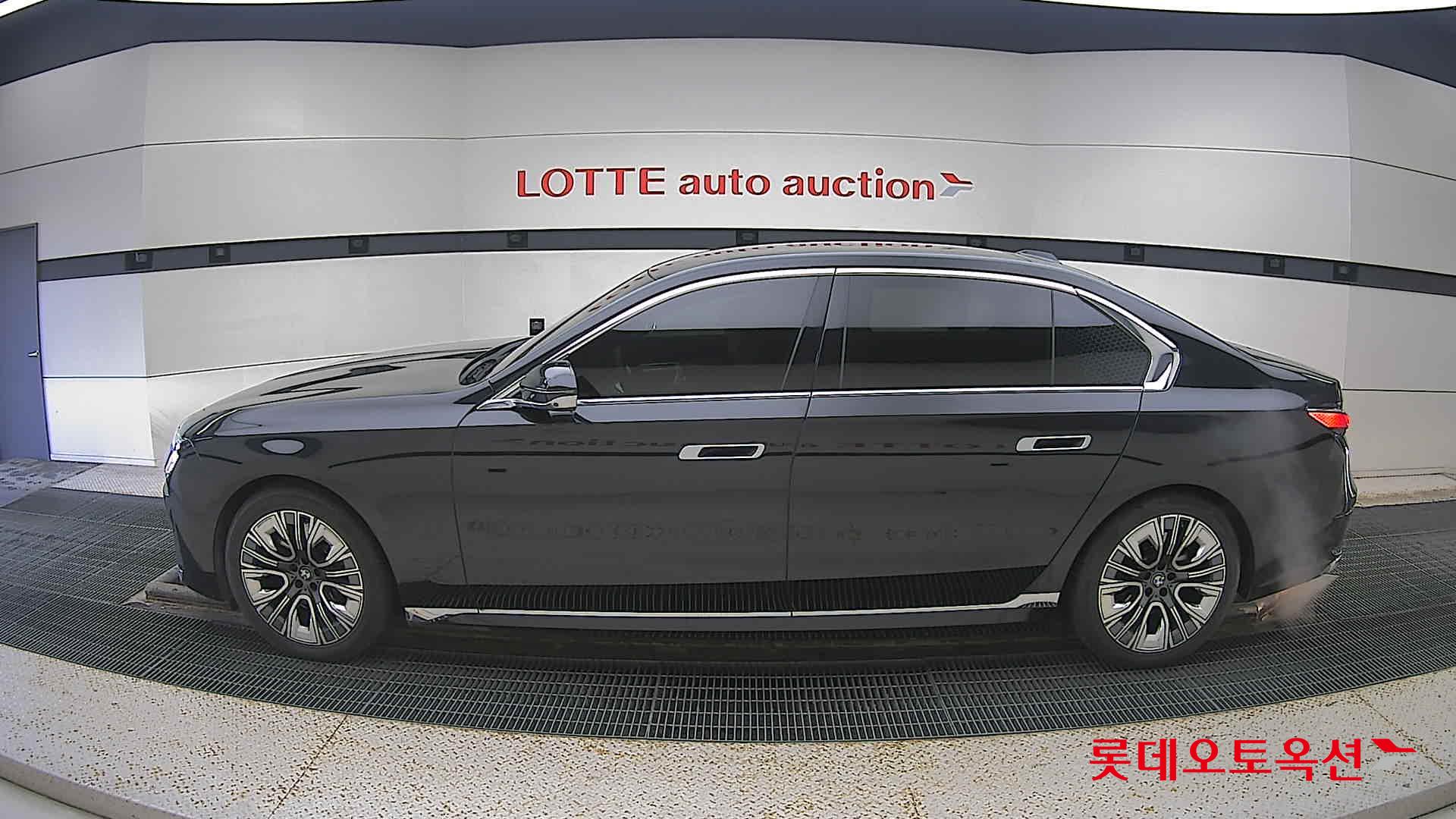 BMW  740i id 3476461 из Кореи 7