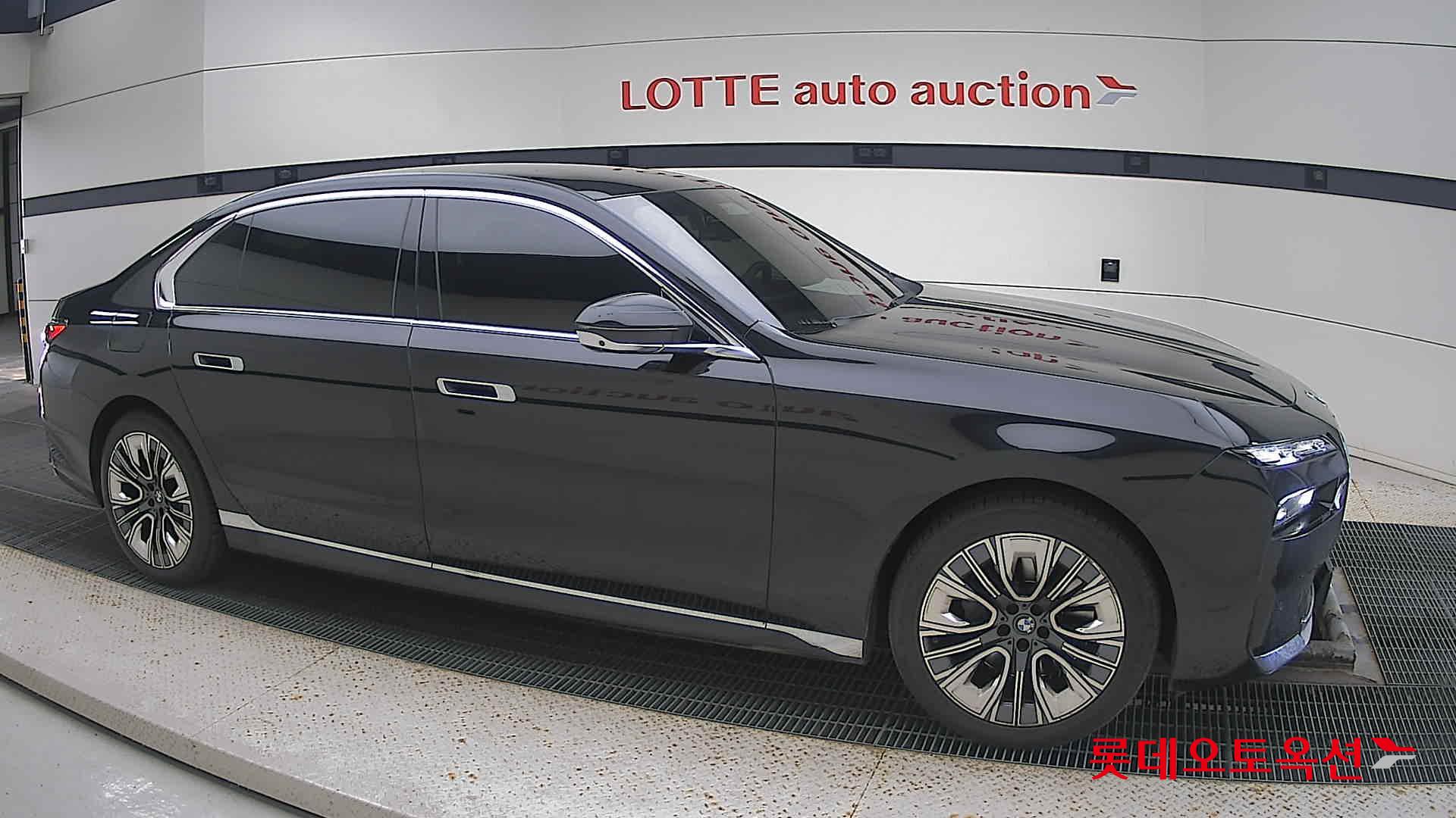 BMW  740i id 3476461 из Кореи 17