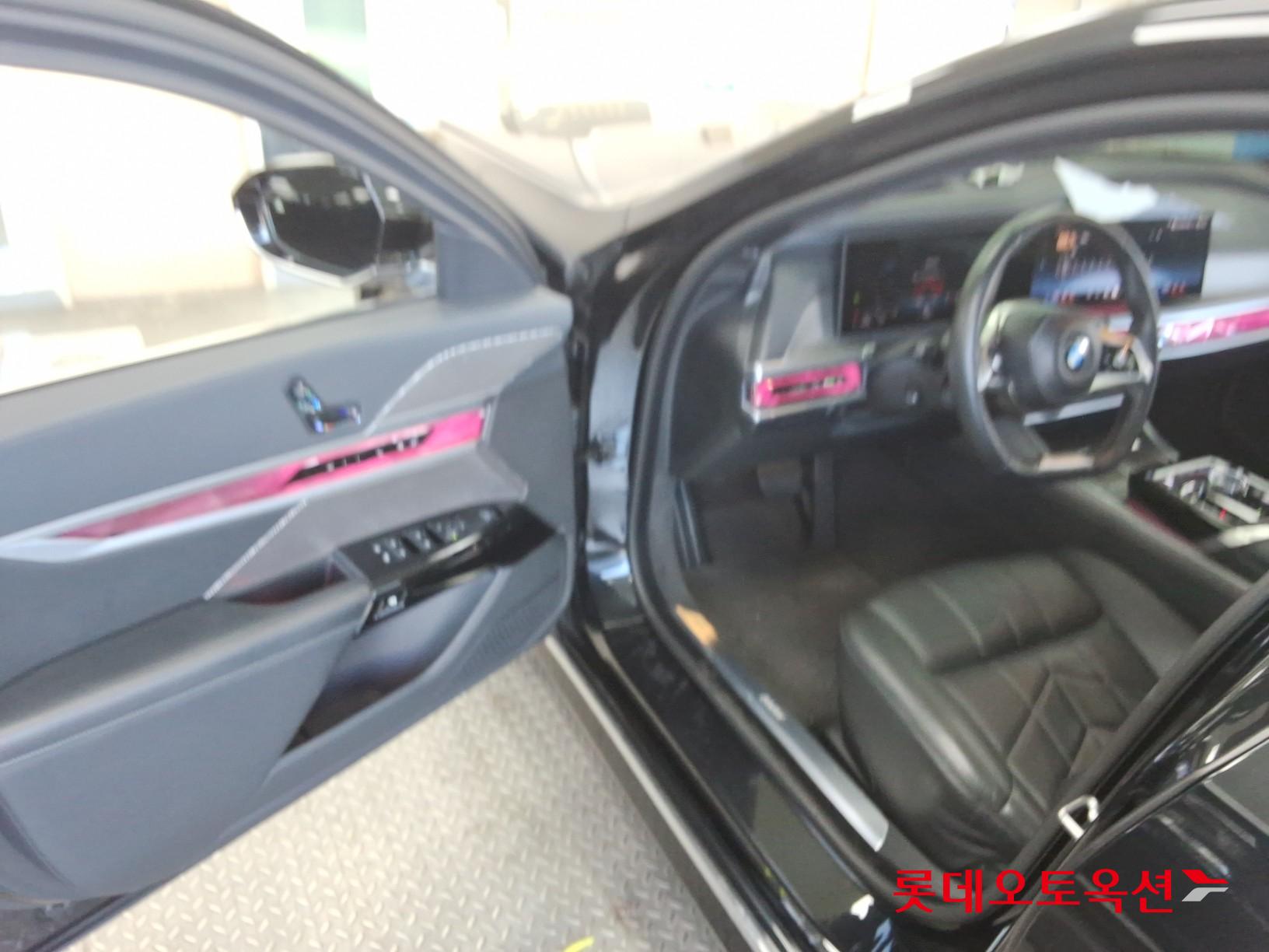 BMW  740i id 3476461 из Кореи 35