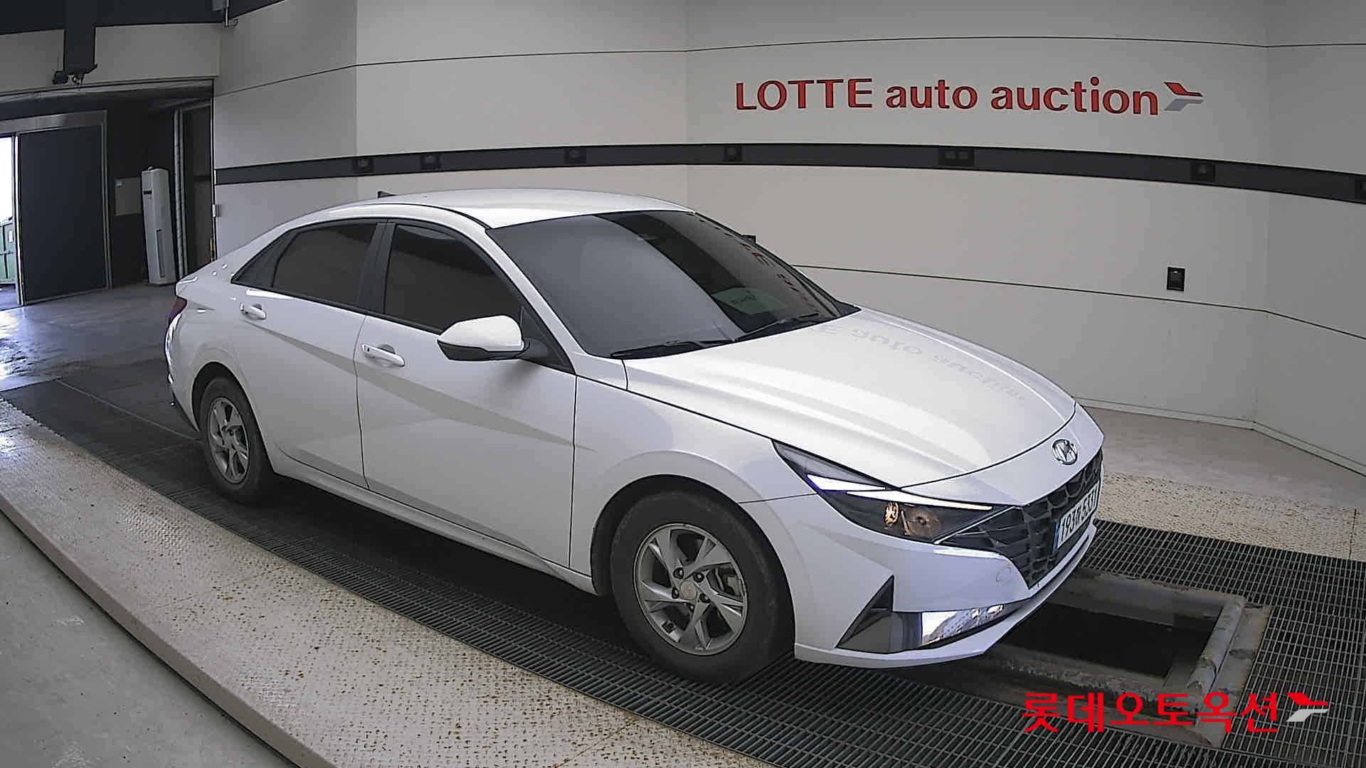 Hyundai Avante id 3461905 из Кореи 16