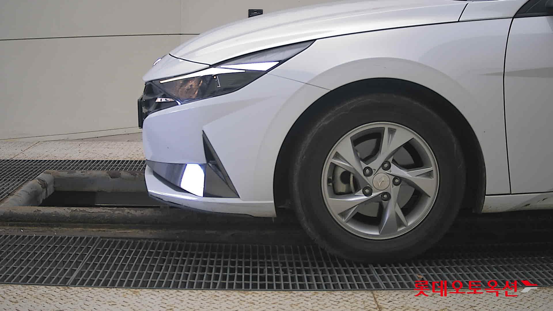 Hyundai Avante id 3461905 из Кореи 21