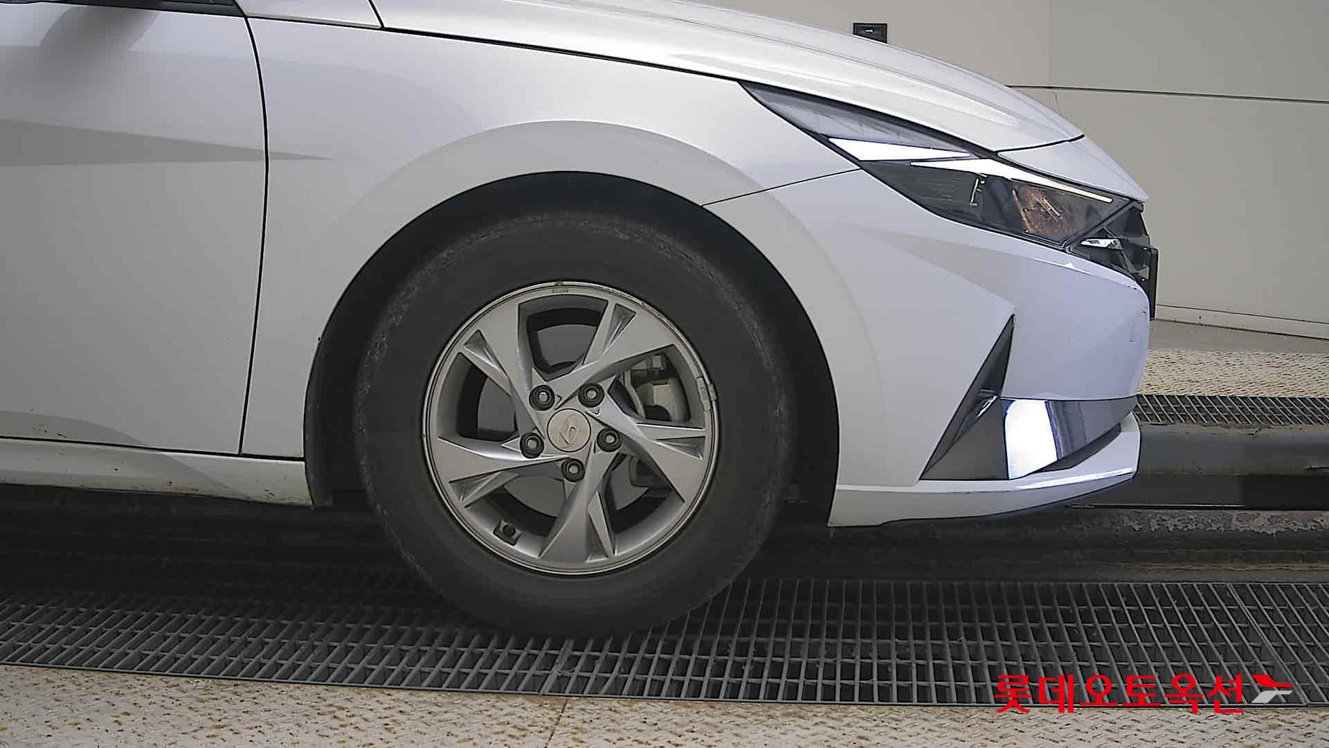 Hyundai Avante id 3461905 из Кореи 23