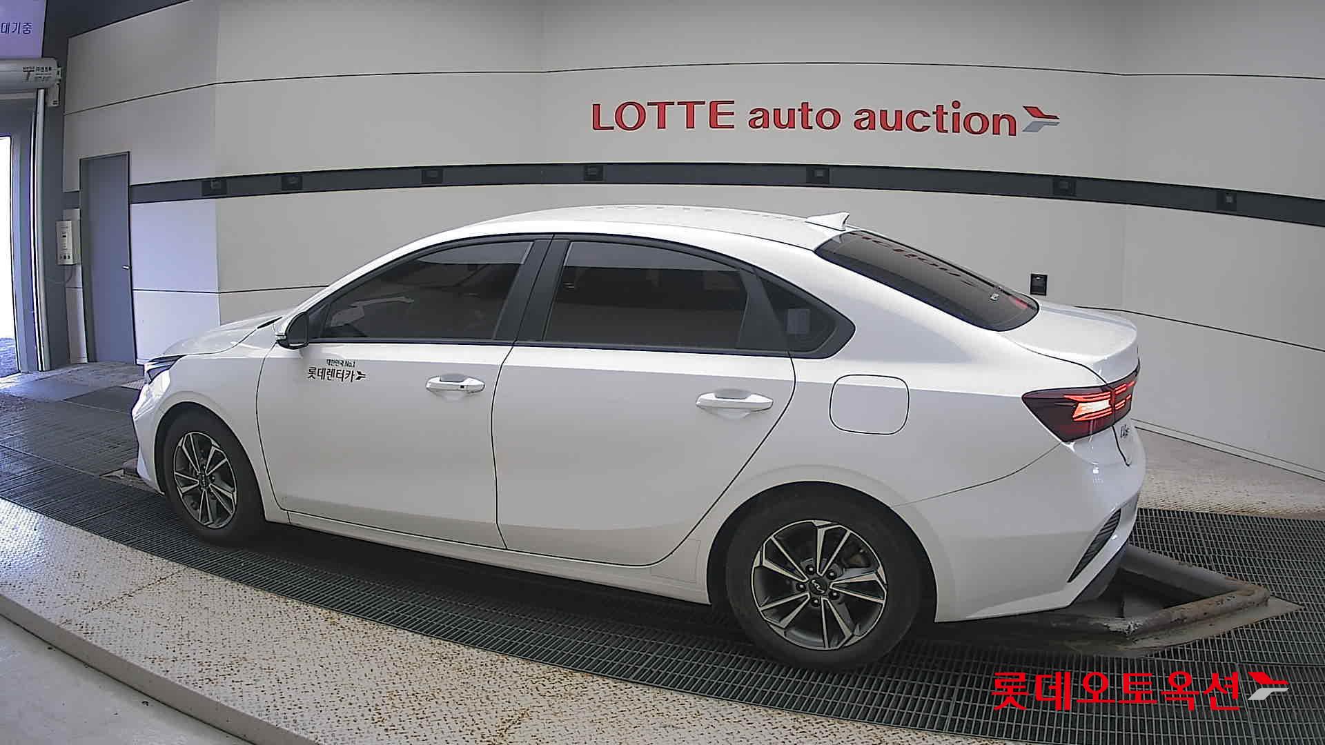 Kia K3 id 3461973 из Кореи 11