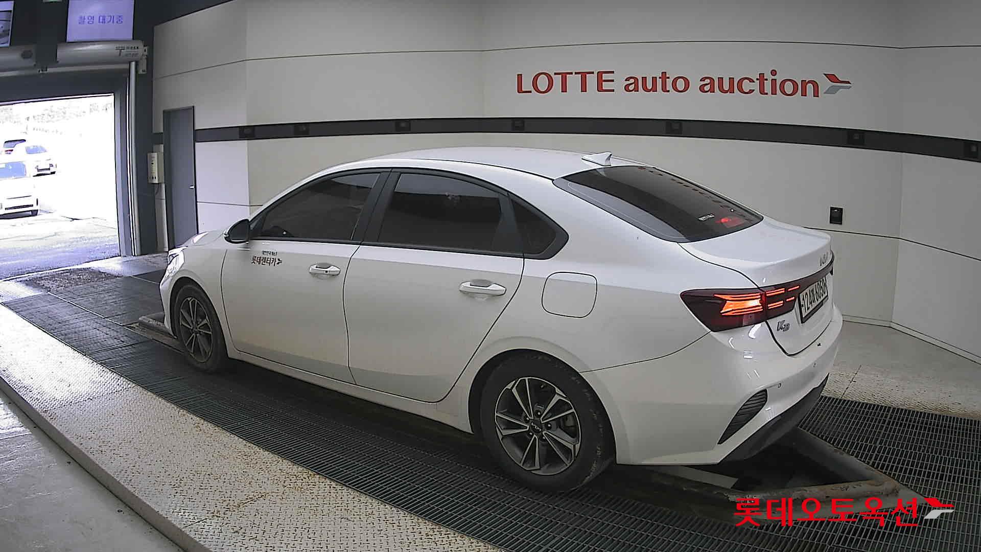 Kia K3 id 3466857 из Кореи 10