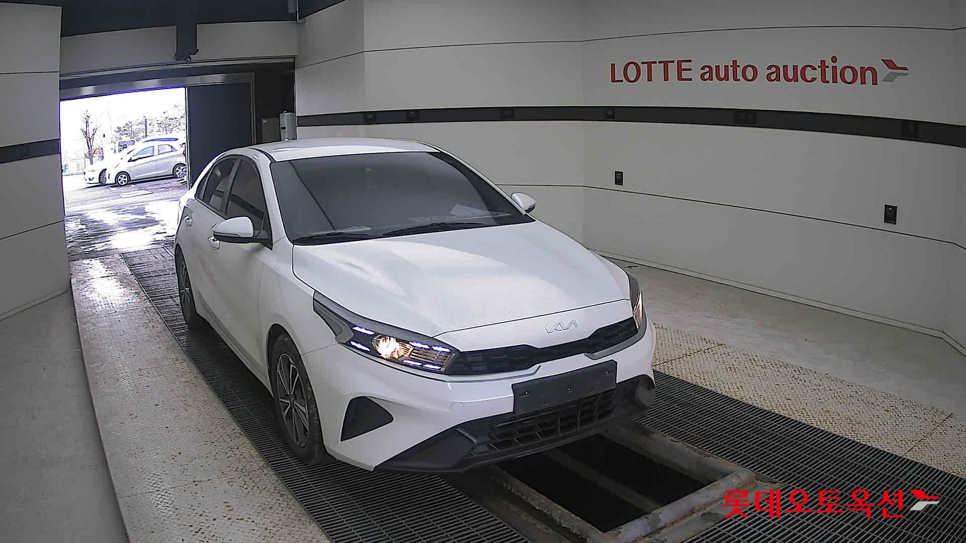 Kia K3 id 3466857 из Кореи 15