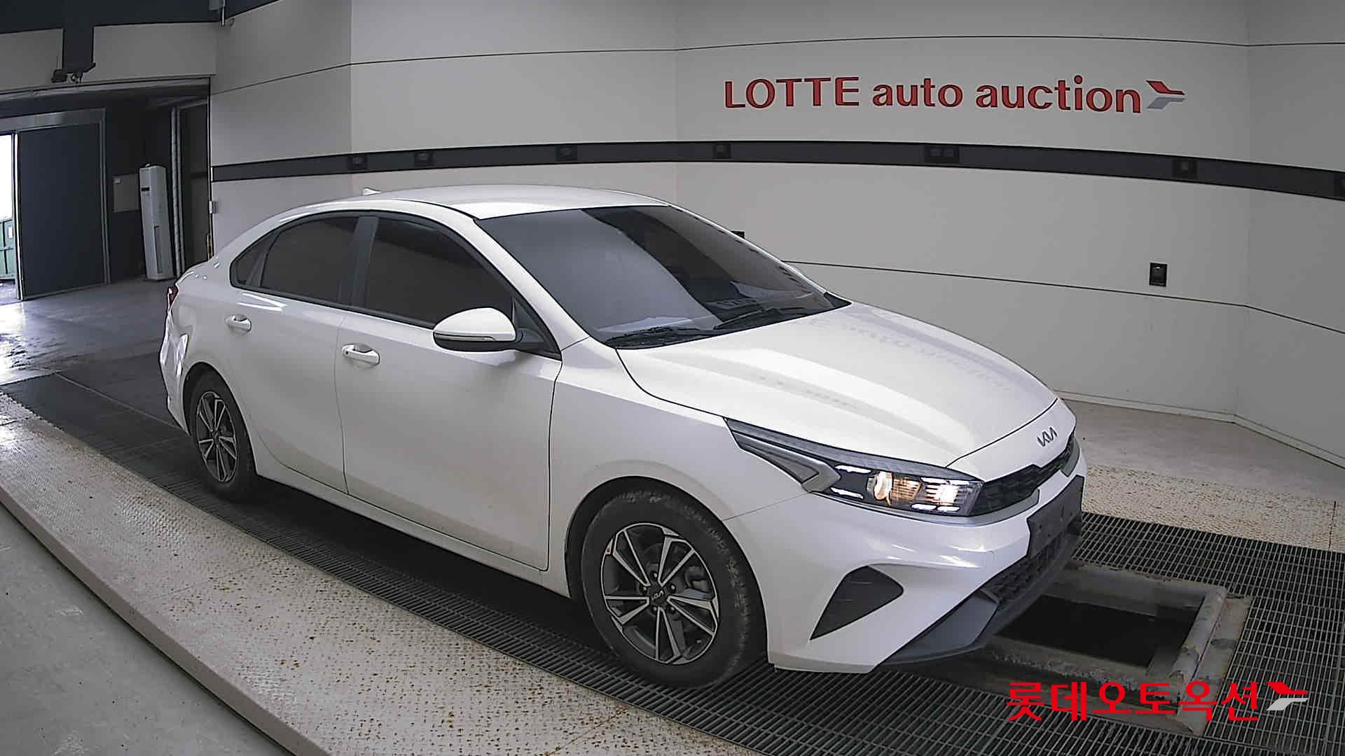 Kia K3 id 3466857 из Кореи 16