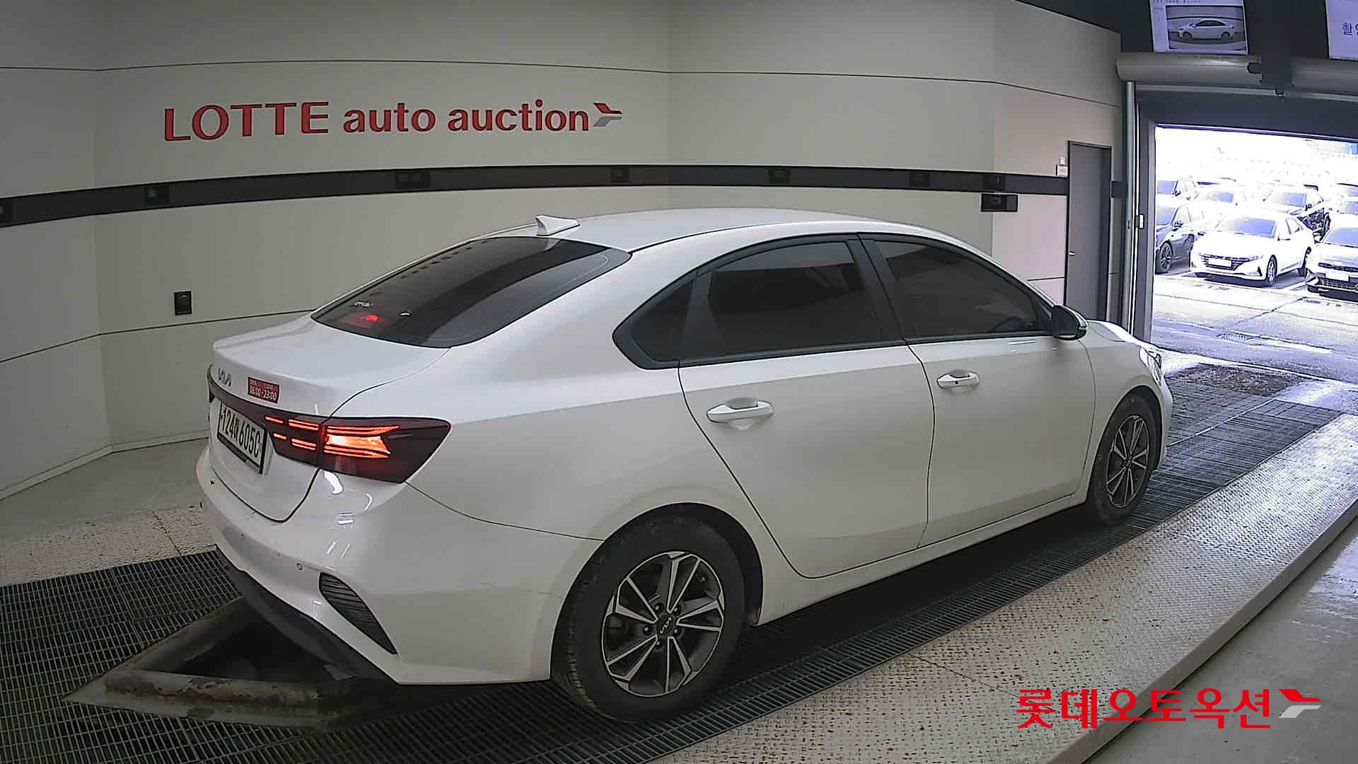 Kia K3 id 3466857 из Кореи 19