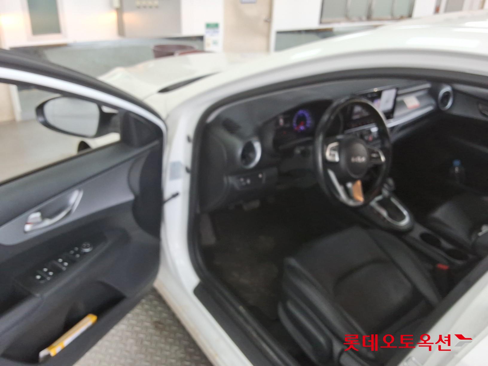 Kia K3 id 3466857 из Кореи 35