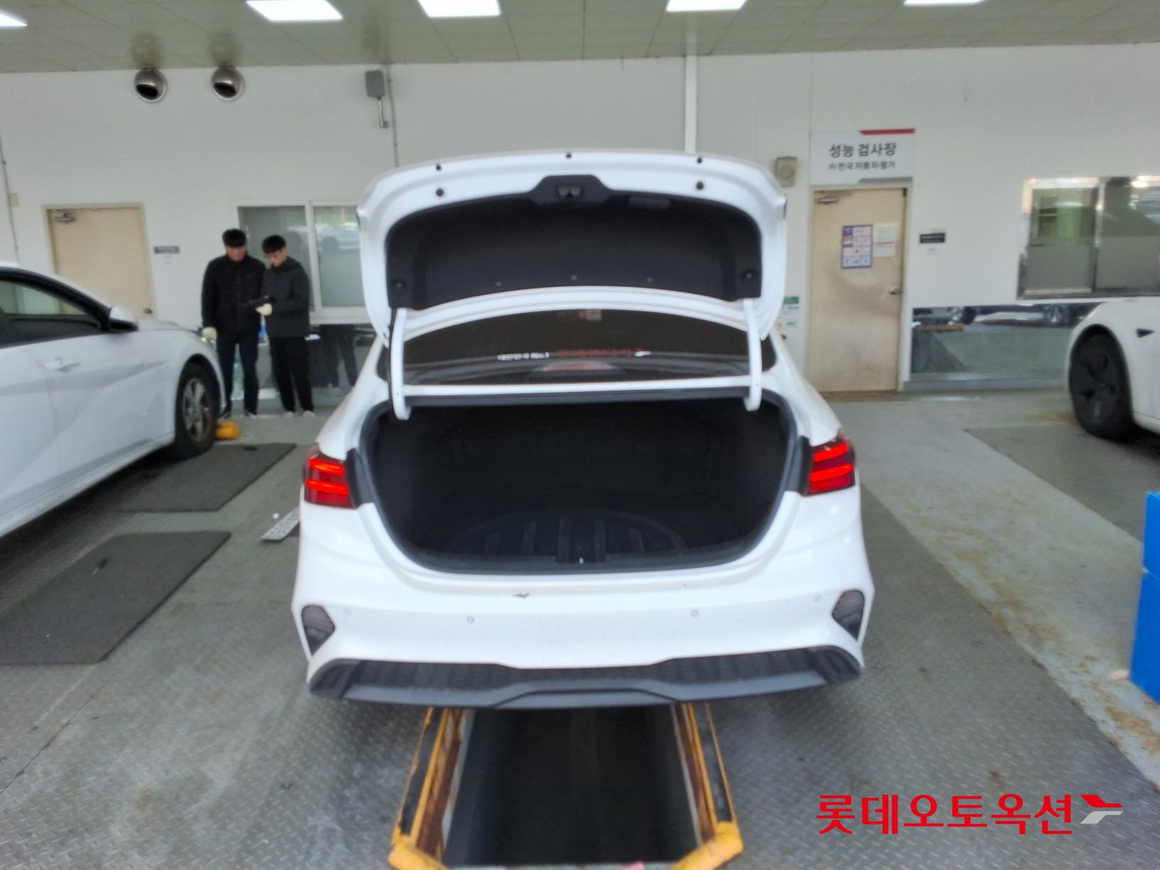 Kia K3 id 3466857 из Кореи 37